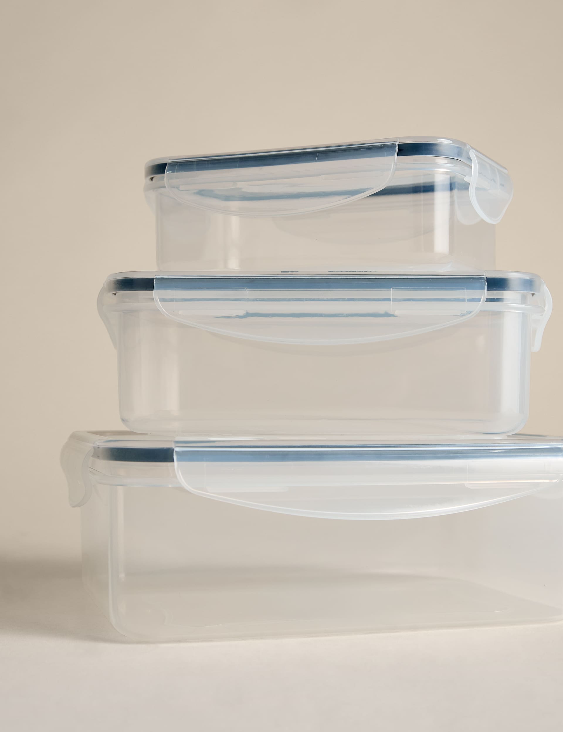 Set of 3 airtight food storage containers (British brand)