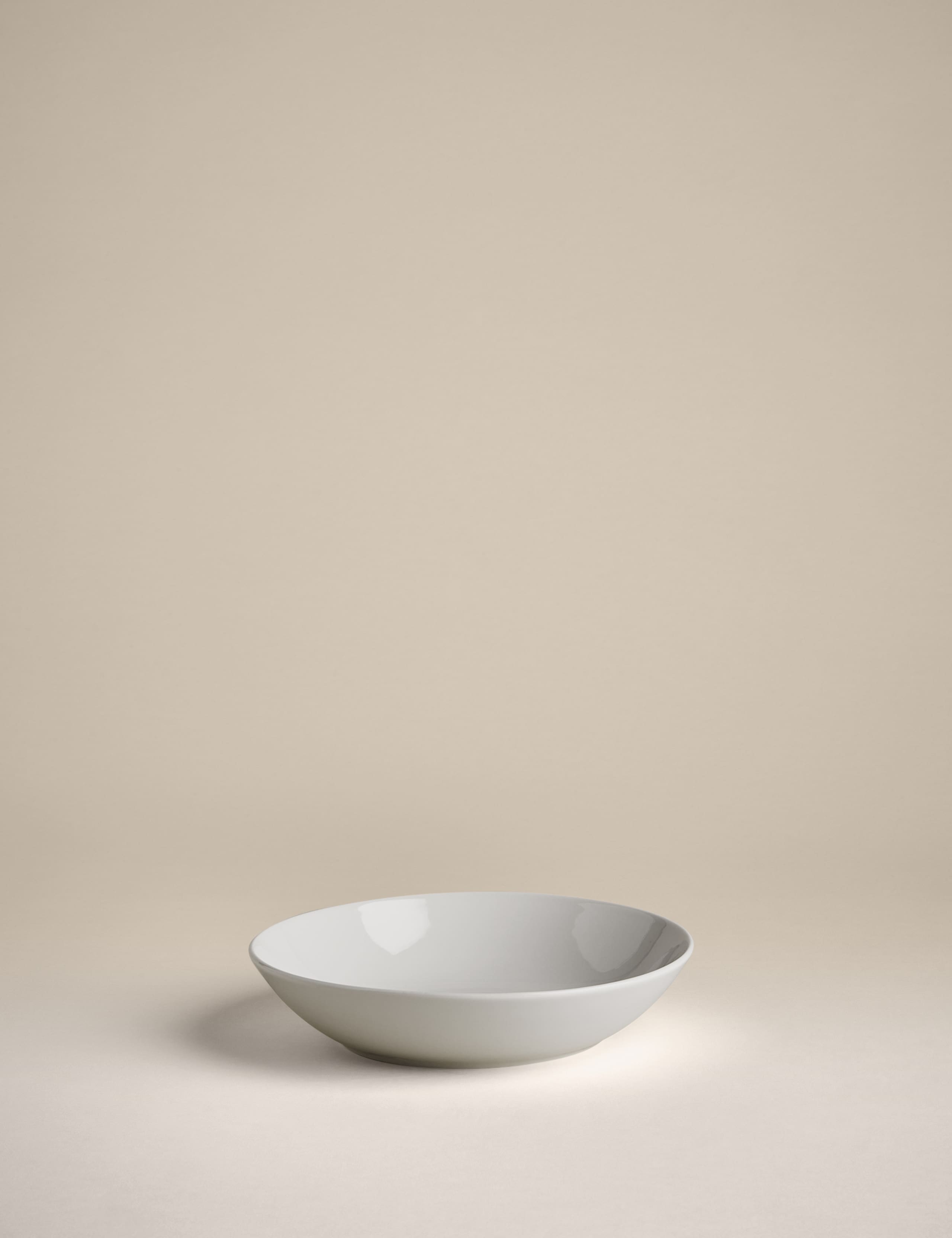 Porcelain pasta bowls set of 4 (British brand)