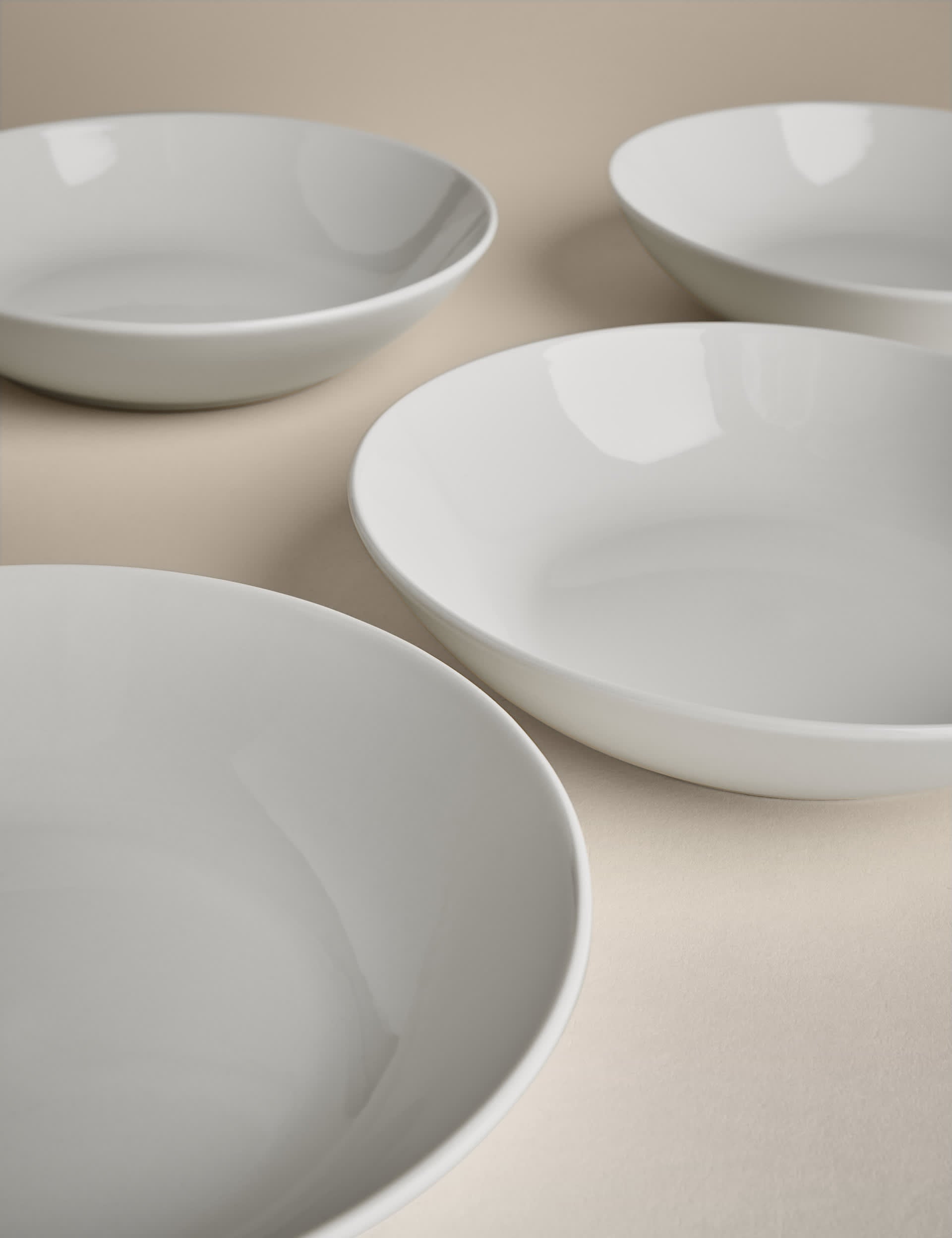 Porcelain pasta bowls set of 4 (British brand)
