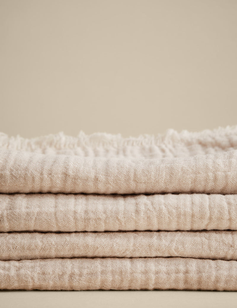 Set of 4 Frayed Edge Muslin Napkins