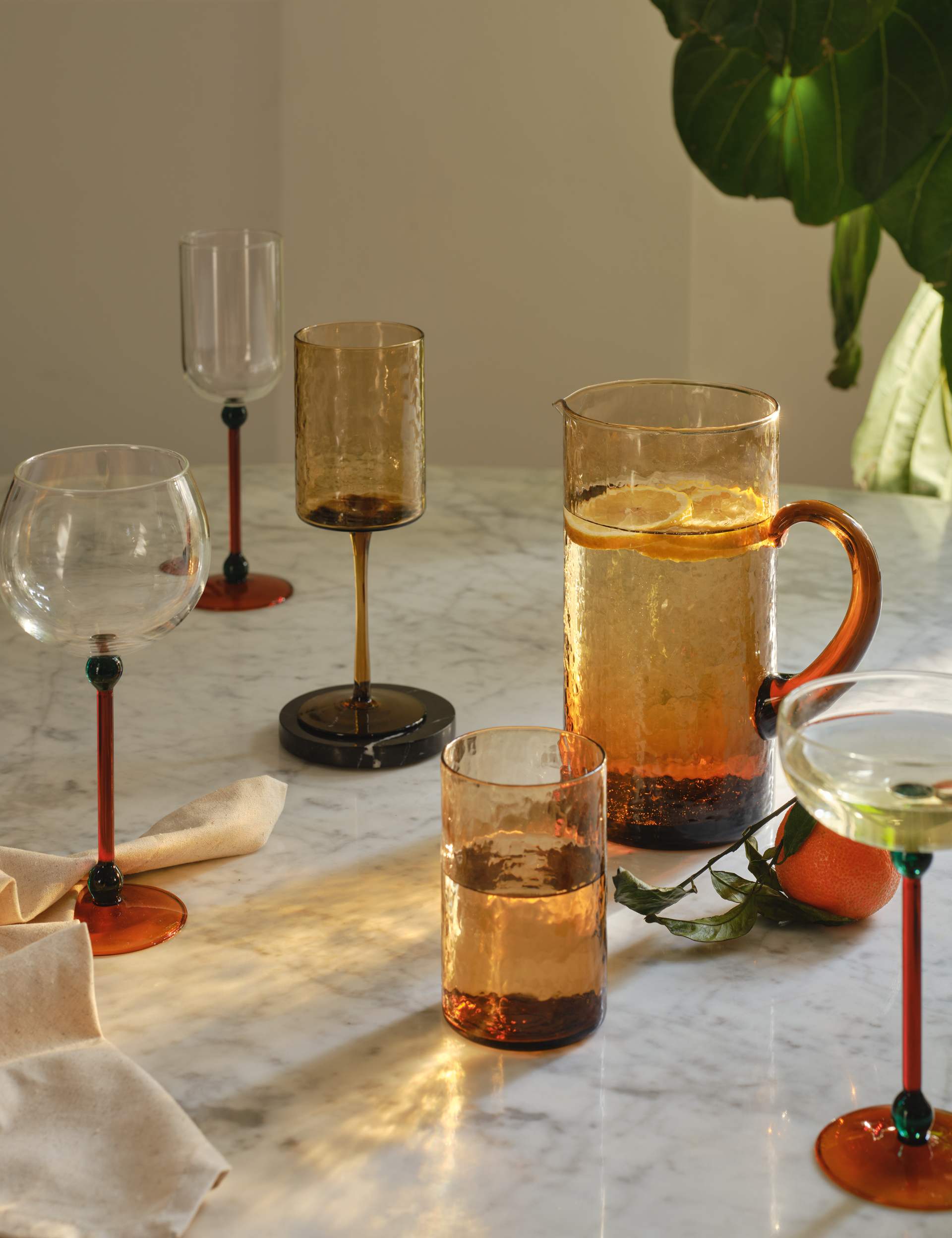 Set of 4 hammered glass tumblers (British brand)