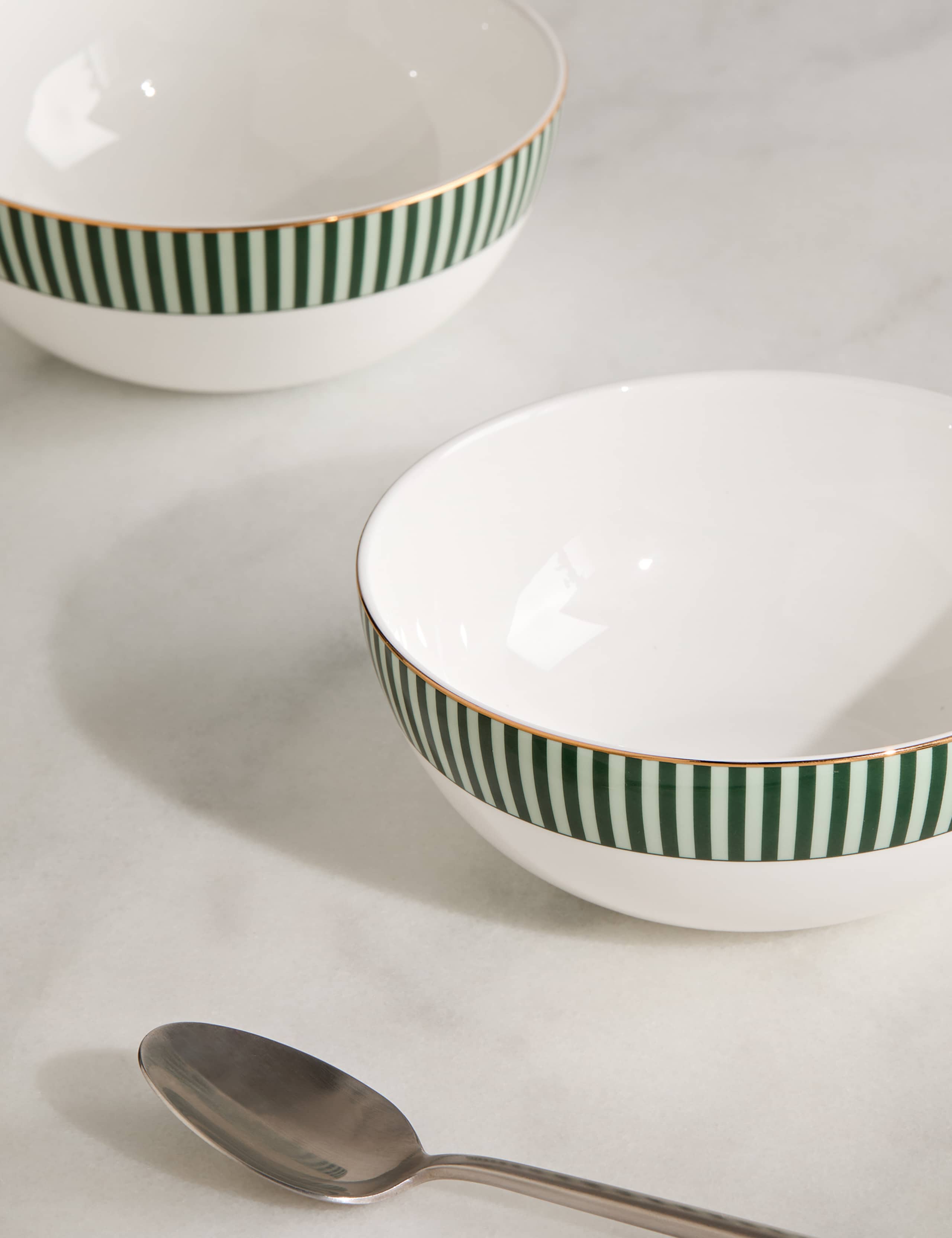 Hampton cereal bowls set of 4 (British brand)