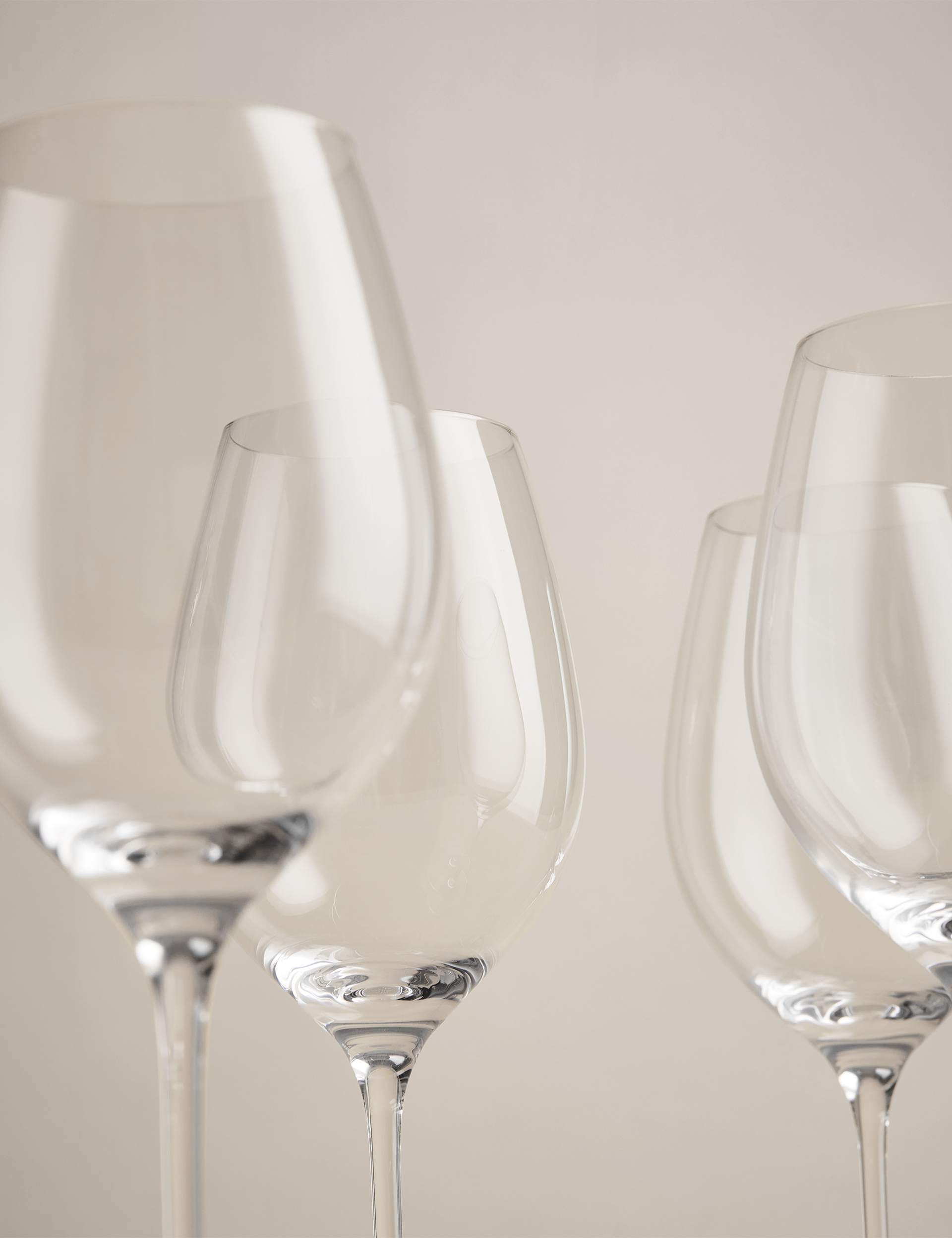 Maxim red wine glasses set of 4 (British brand)