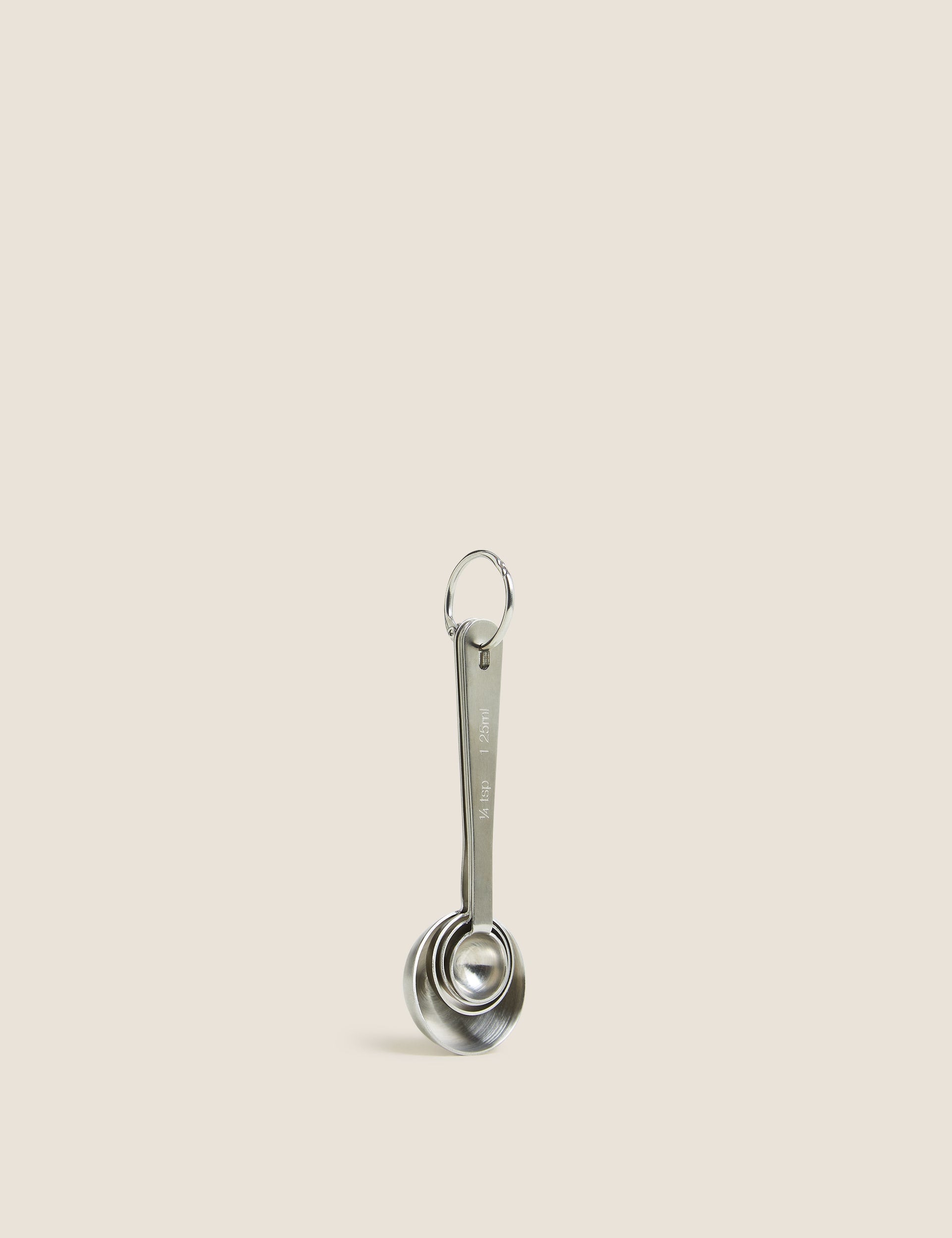 Stainless steel measuring spoons set of 4 (British brand)