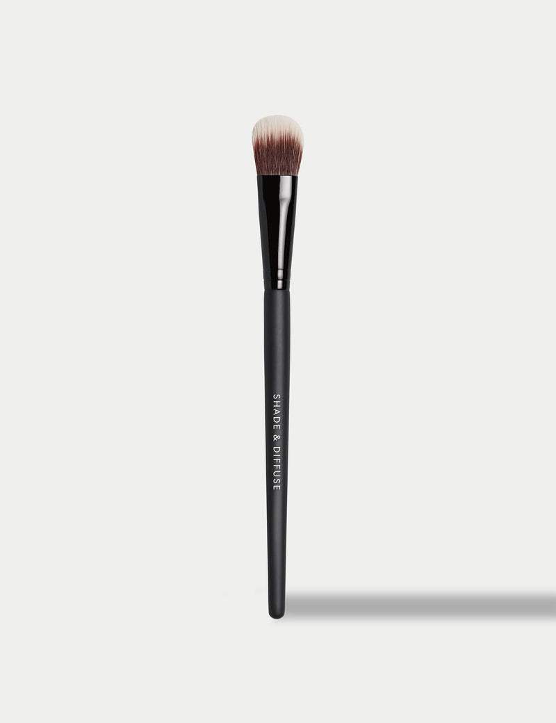 bareMinerals Shade & Diffuse Eye Brush (British brand)