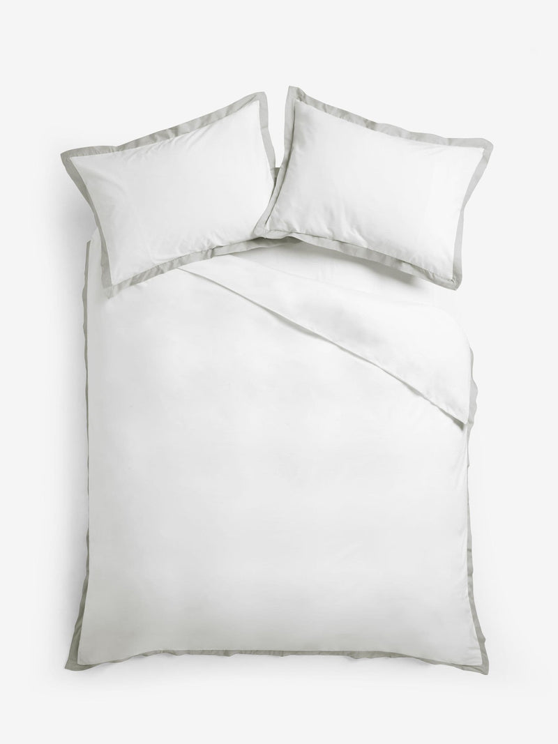 White/Silver Cotton Rich Oxford Duvet Cover and Pillowcase Set
