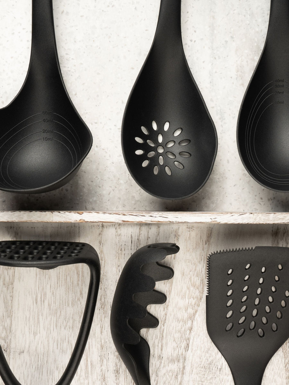 Fusion black nylon 6-piece utensil set - British product