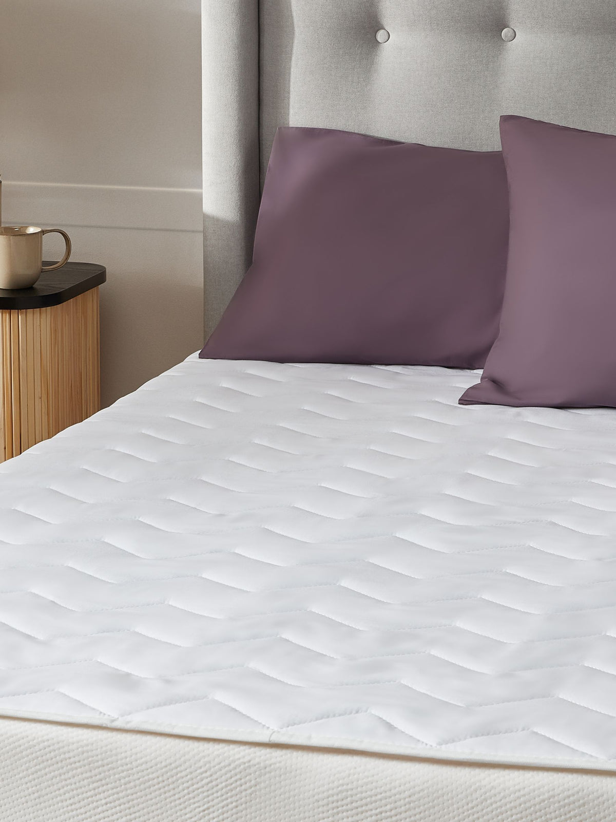 Silentnight Deep Sleep mattress protector (British brand)