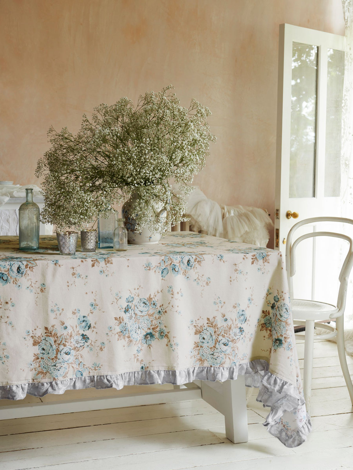 Shabby Chic by Rachel Ashwell® blue floral tablecloth (British brand)