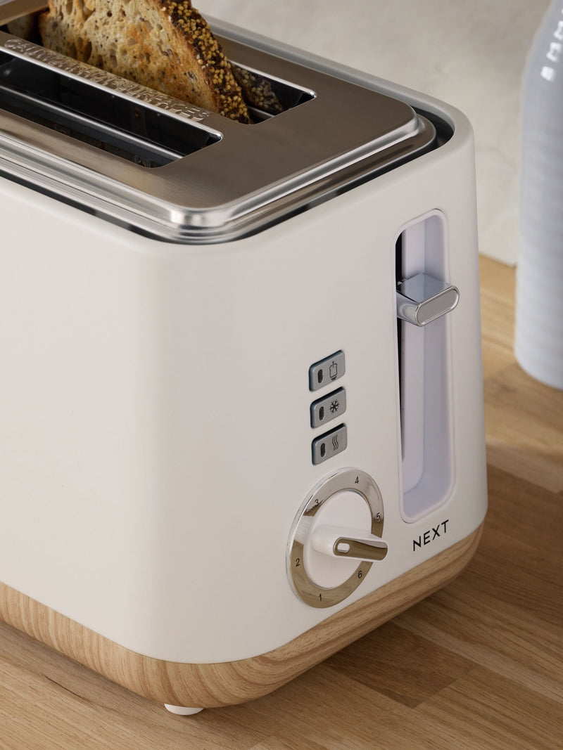 White Bronx 2 slice toaster (British brand)
