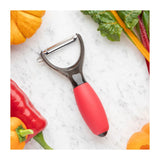 Taylor's Eye Witness vegetable peeler colour may vary (British brand)