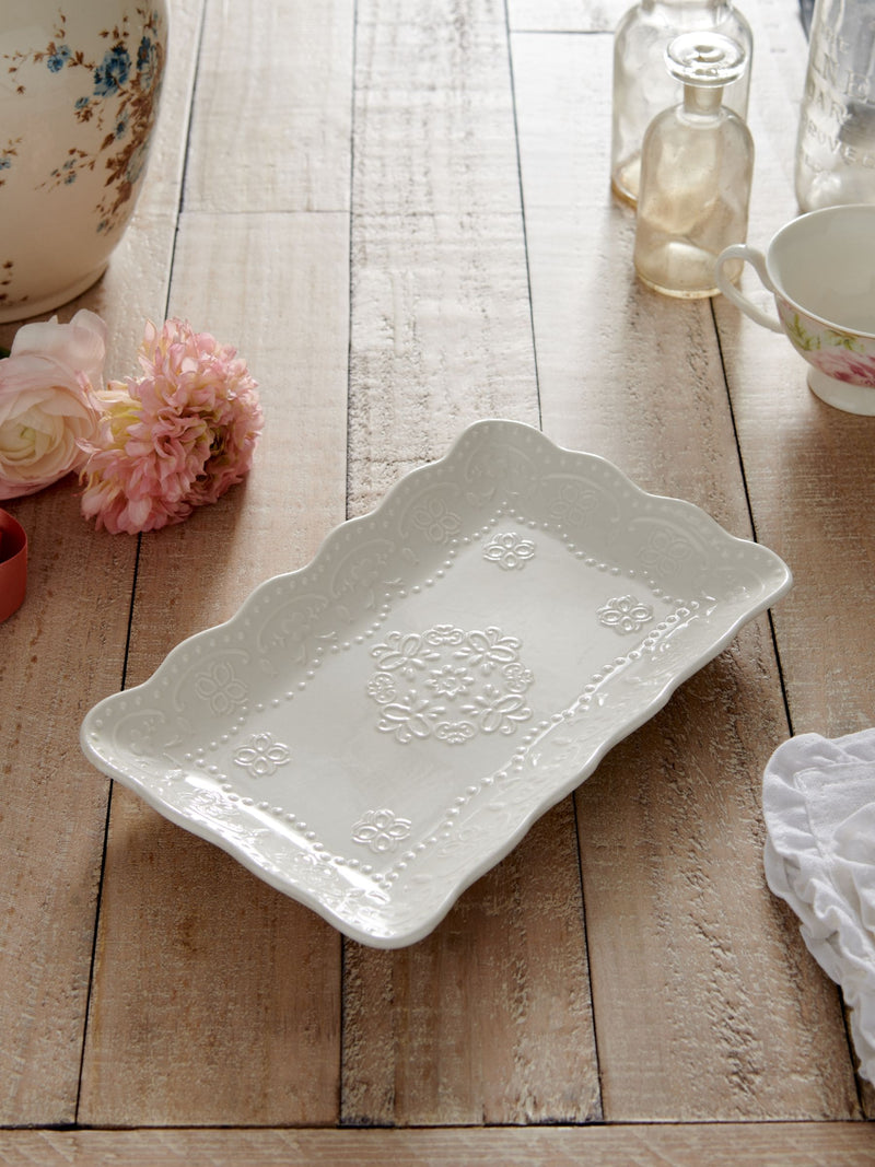 Shabby Chic by Rachel Ashwell white lace platter 25cm Width (British brand)
