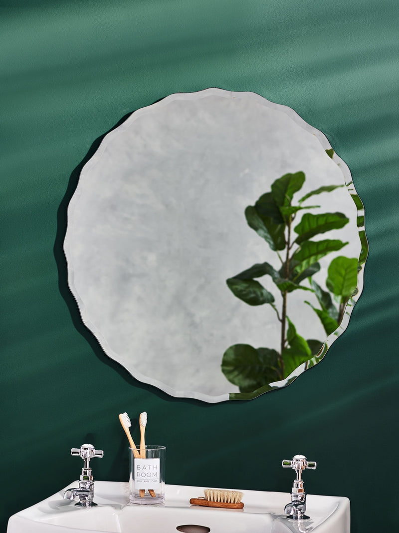 Clear scalloped round wall mirror 60x60cm - British product