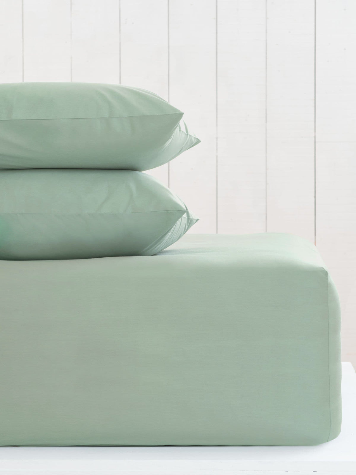 Green Sage Cotton Rich Extra Deep Fitted Bed Sheet, UK version