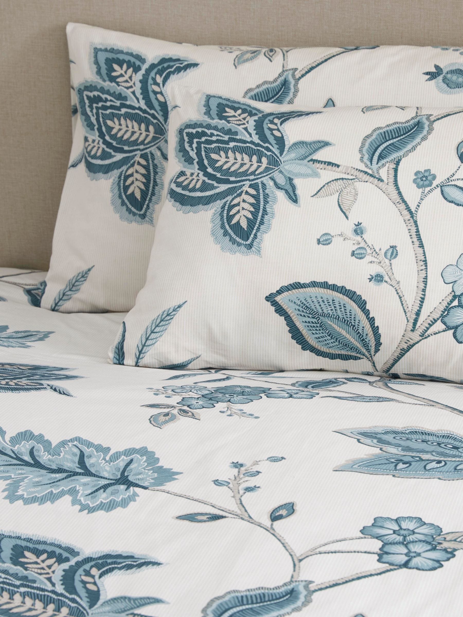 Dreams & Drapes Green Samira duvet cover and pillowcase set - British product