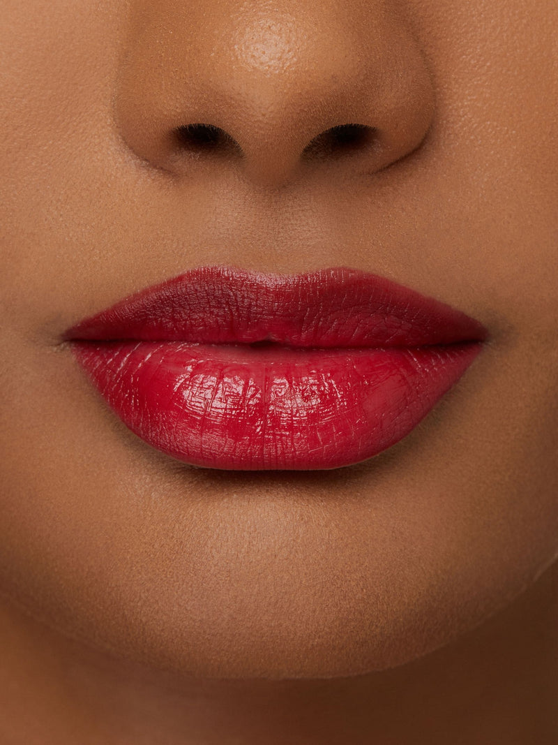 Set of 4 luxe lip crayons in assorted shades (British brand)