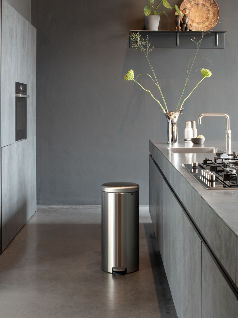 Brabantia matt steel fingerprint proof NewIcon pedal bin 30L - British product