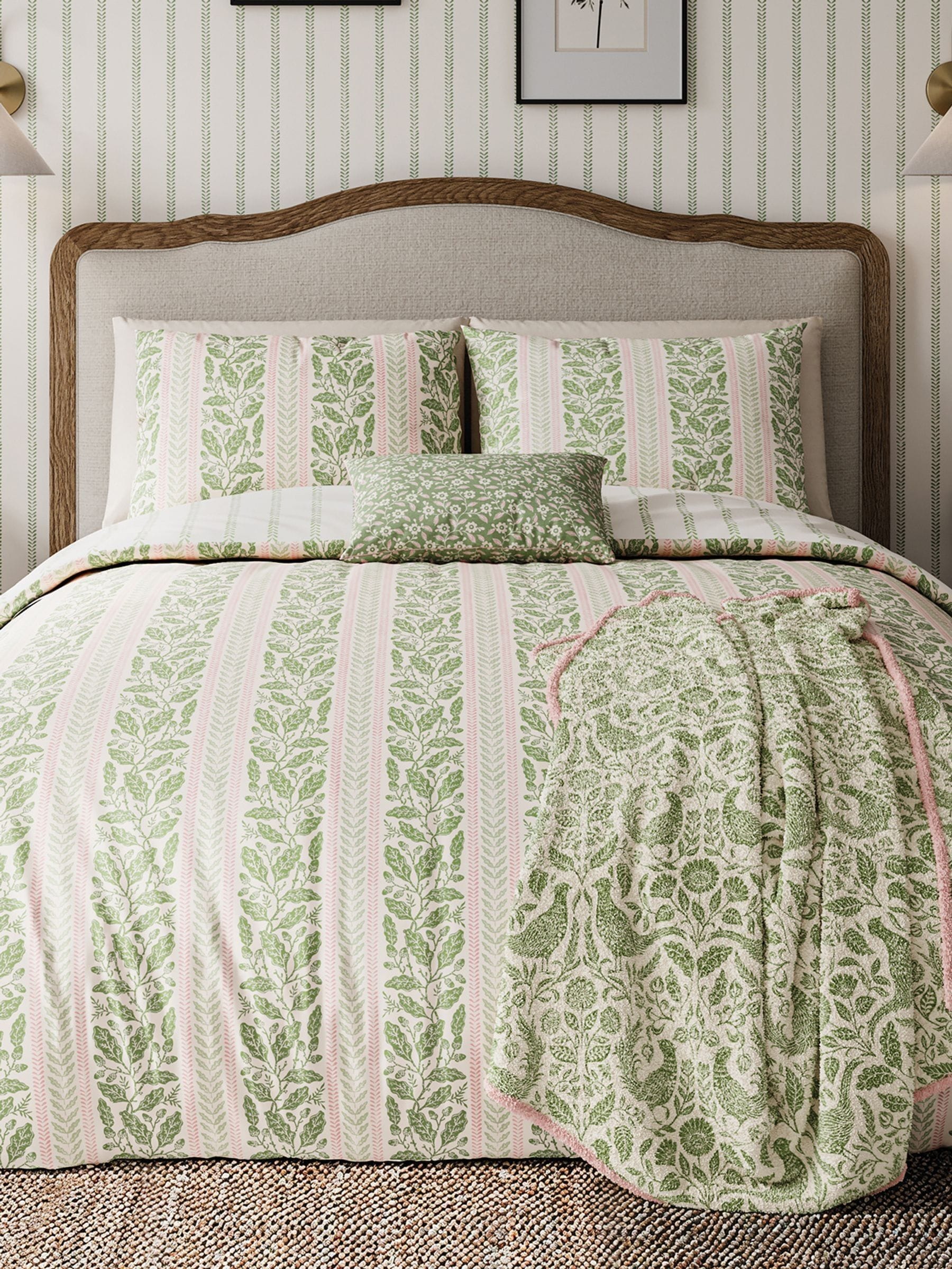 Helena Springfield Green Pink Oak Stripe Duvet Set, UK version