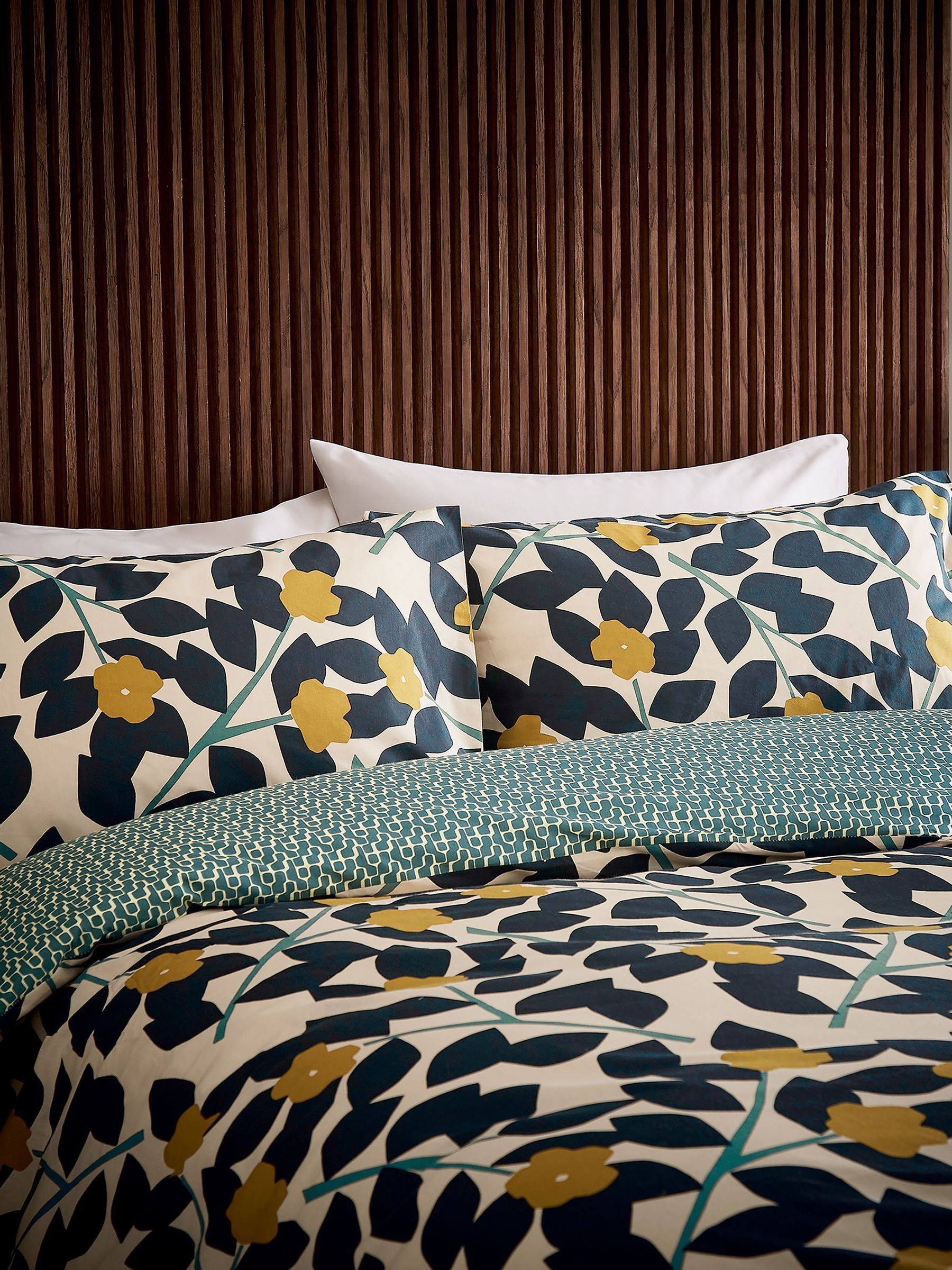 Helena Springfield Multi Linnea duvet set, UK version