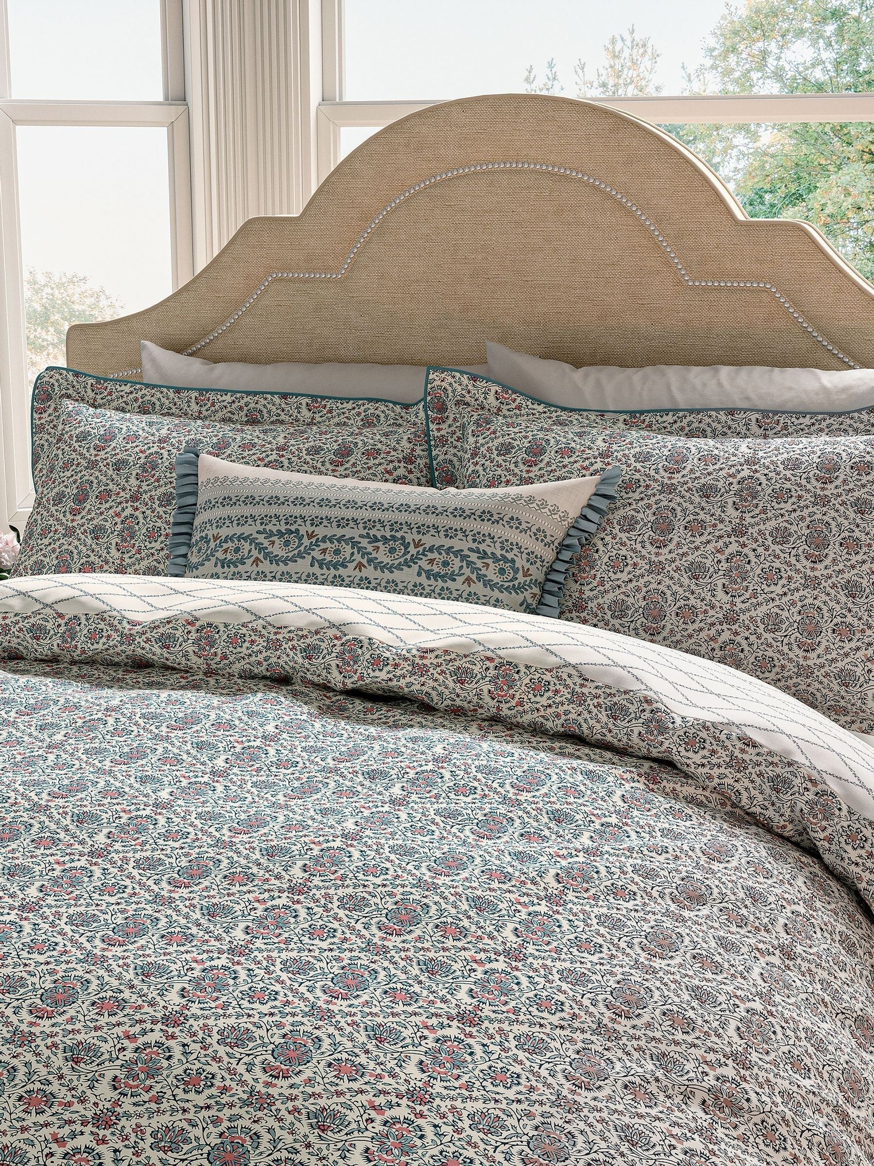 V&A red teal Indian lattice cotton duvet set (British brand)
