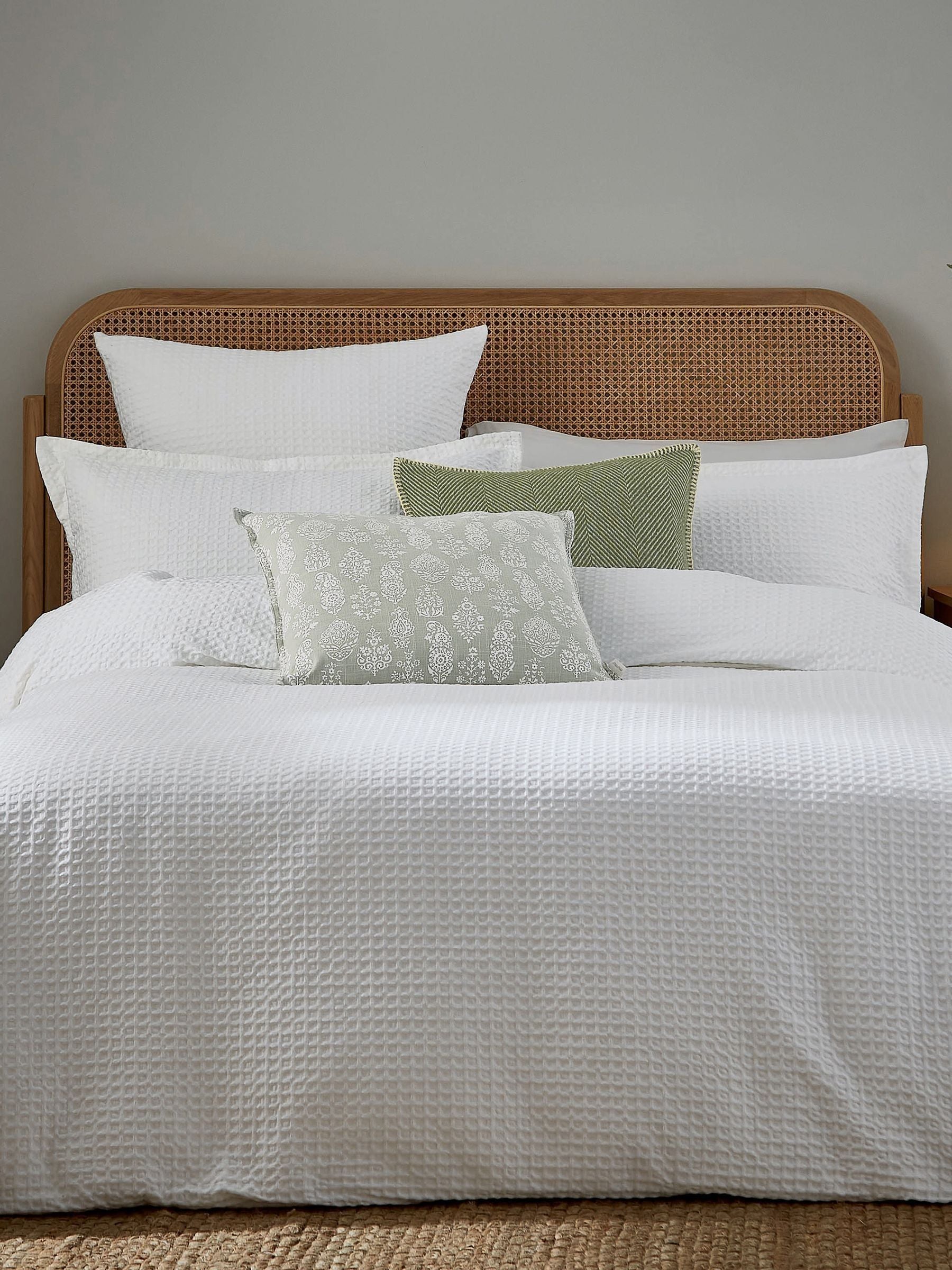 Lida Murmur White Waffle Duvet Set, imported from the UK