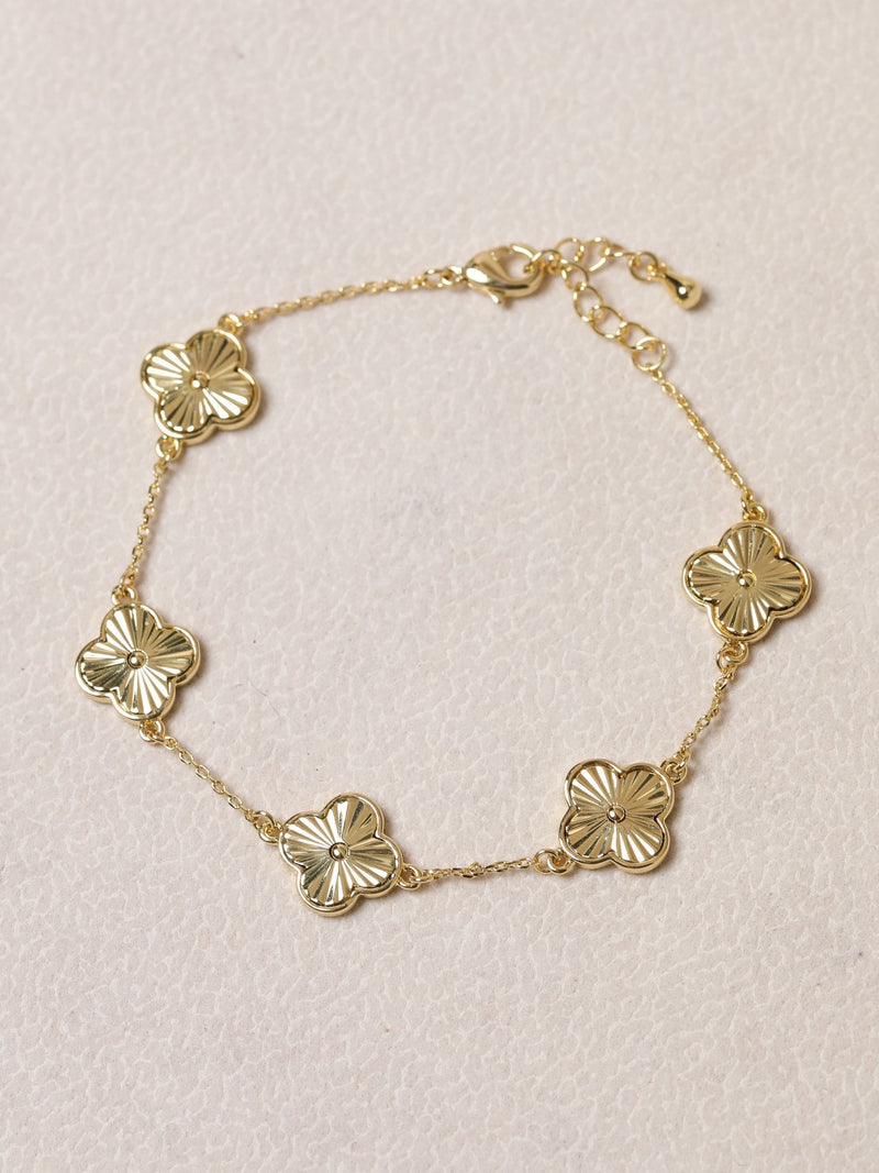 Diamond Cut Clover Gold Plated Bracelet 8-inch Chain