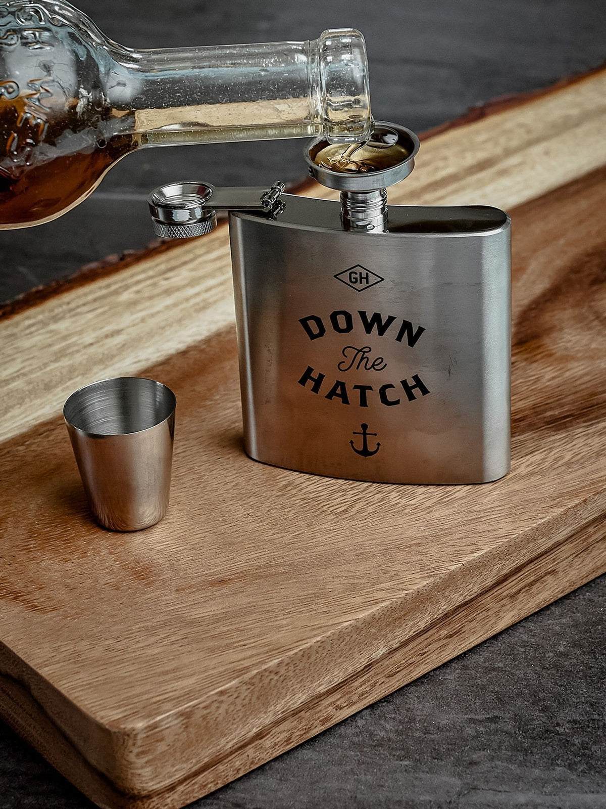 Gentleman's Hardware Black Hip Flask Set