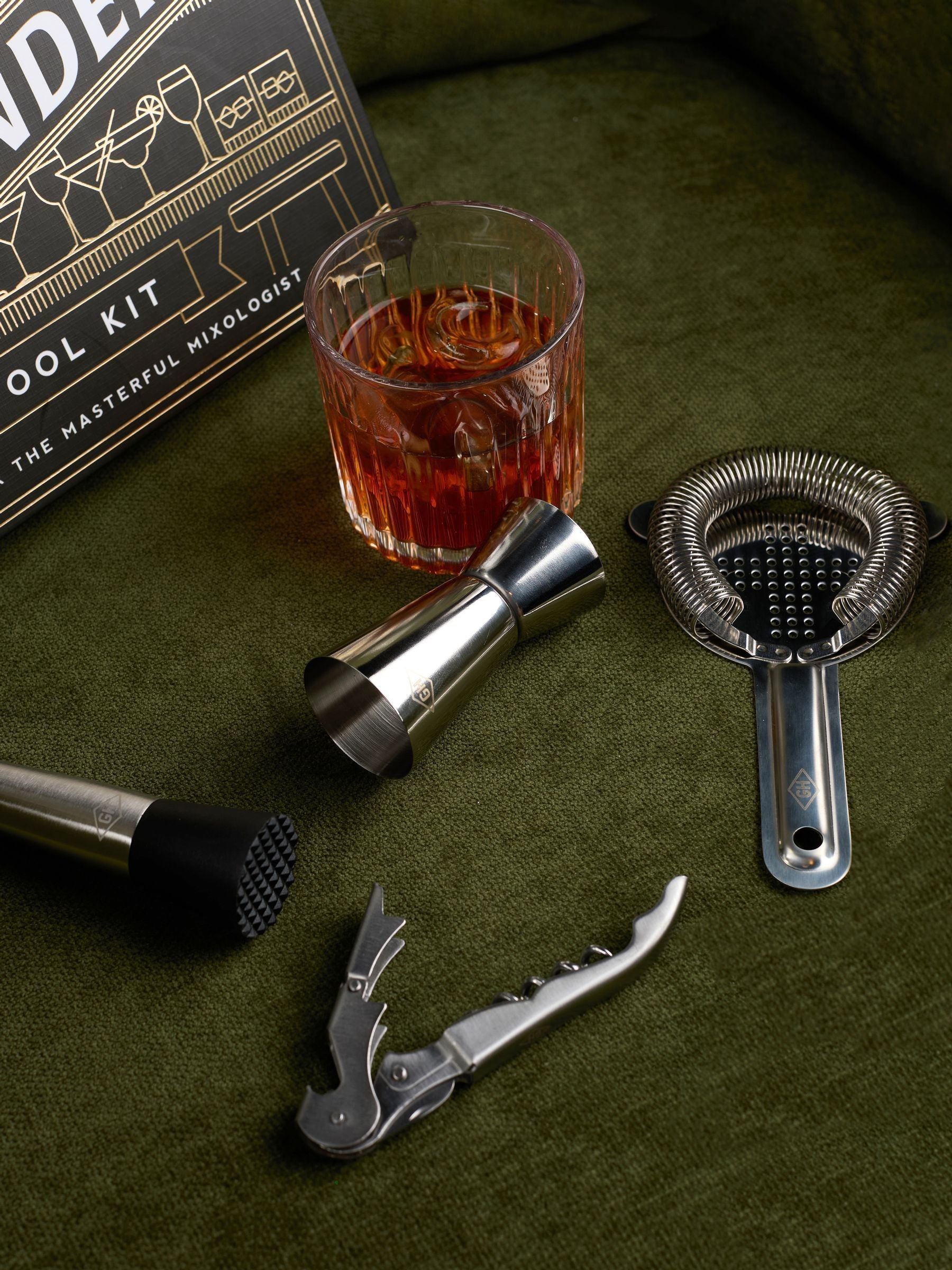 Gentleman's Hardware Black Bartenders Kit