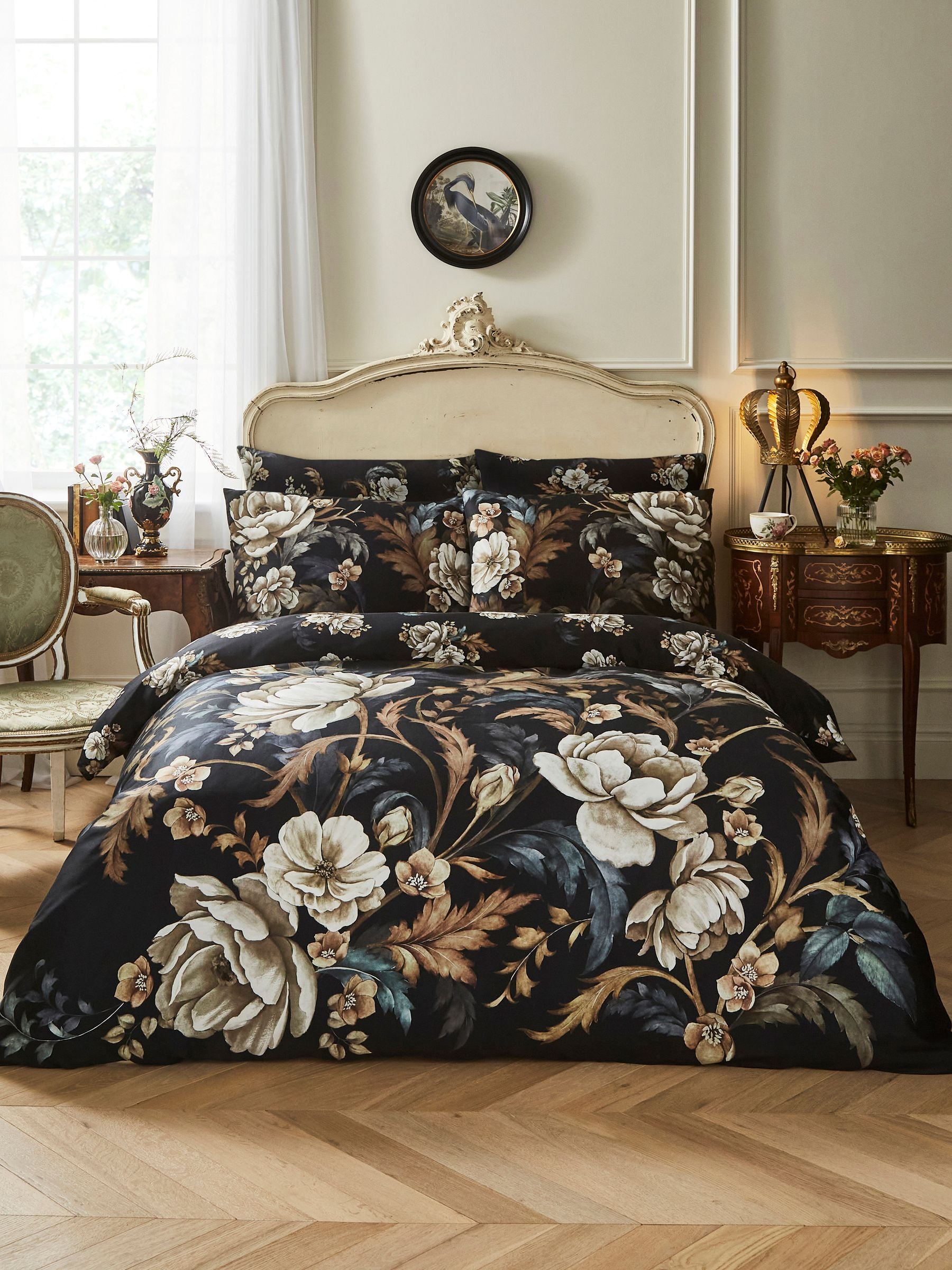 Joe Browns Black Midnight Bloom Cotton Sateen Reversible Duvet Set