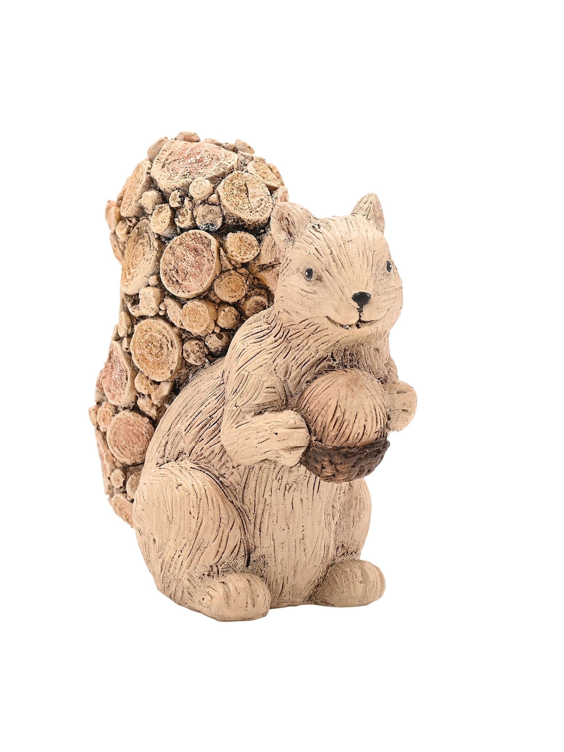 Widdop brown wood effect squirrel ornament on log, 15cm height (British brand)