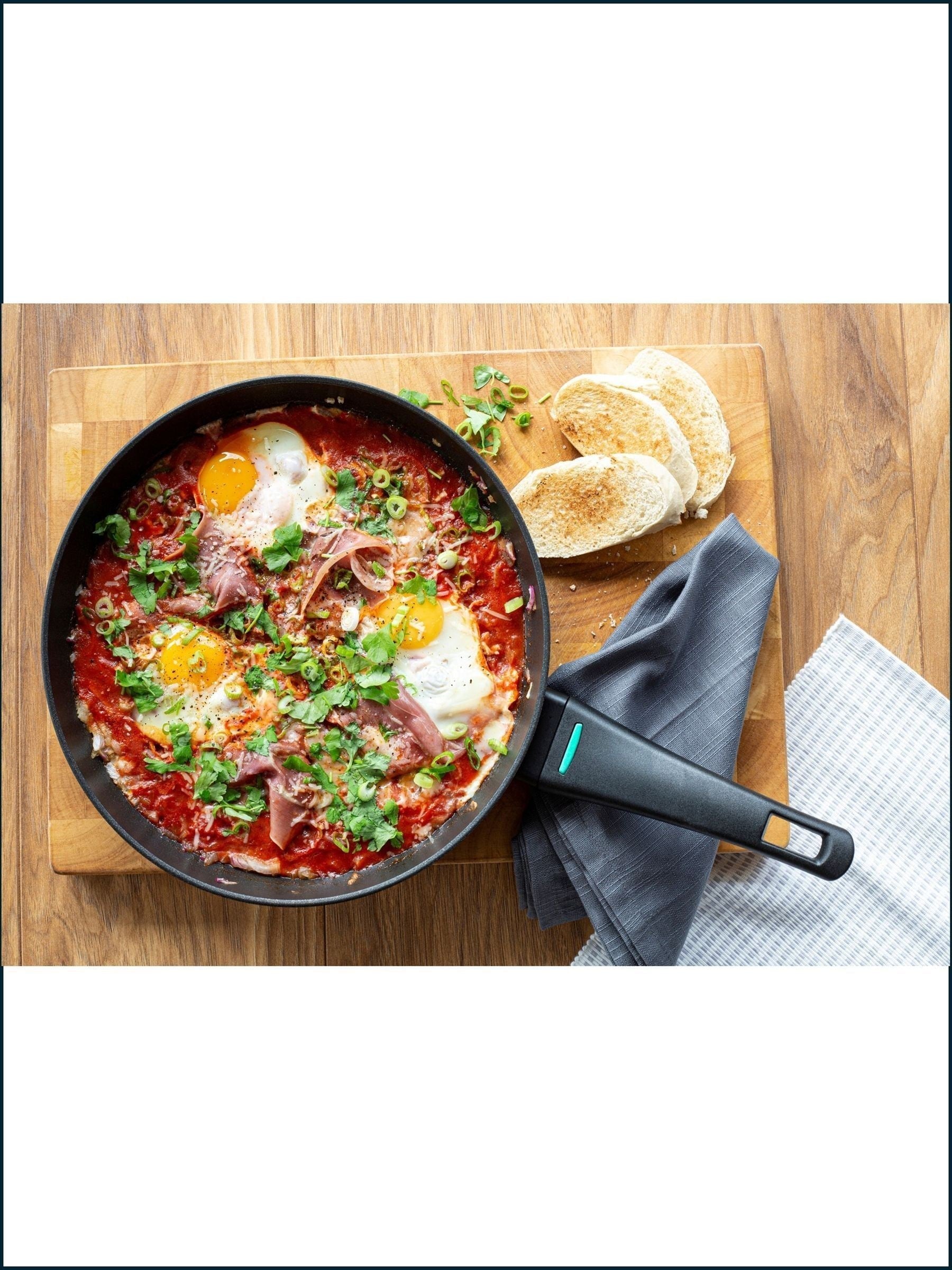 Prestige Black Thermosmart frying pan 30cm, imported from the UK