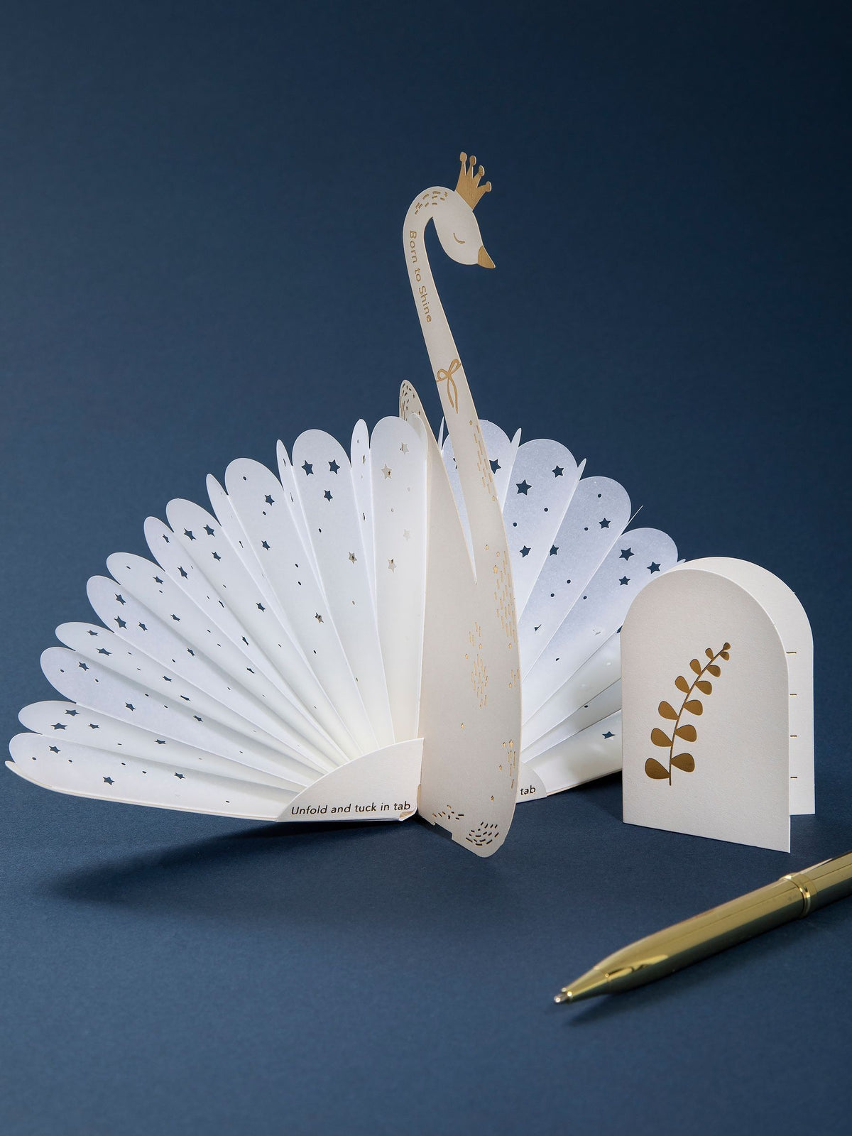 Hallmark White Gold Premium 3D White Swan Greeting Card - Paper Fables