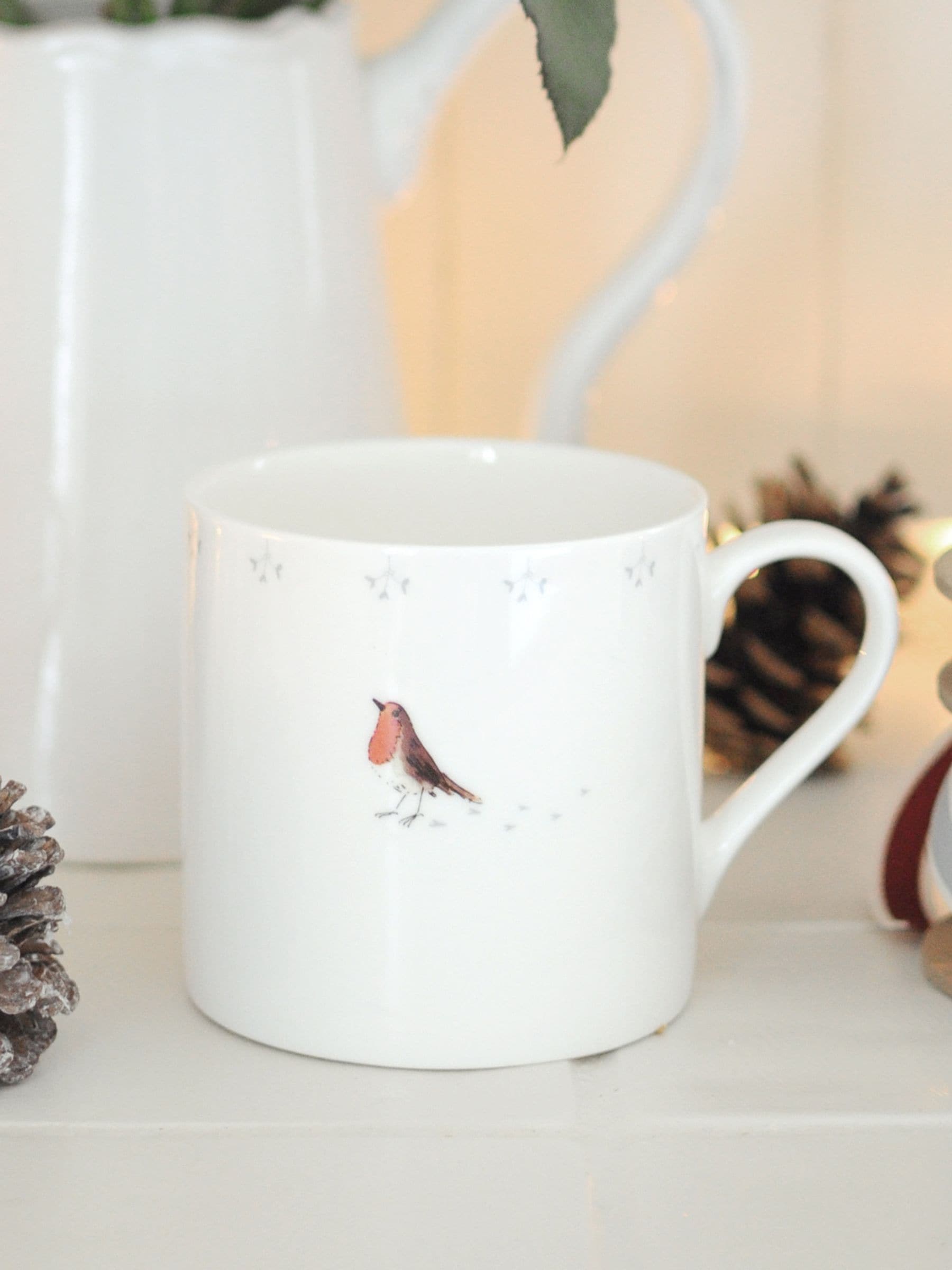 Sophie Allport White Robin & Mistletoe Solo Mug