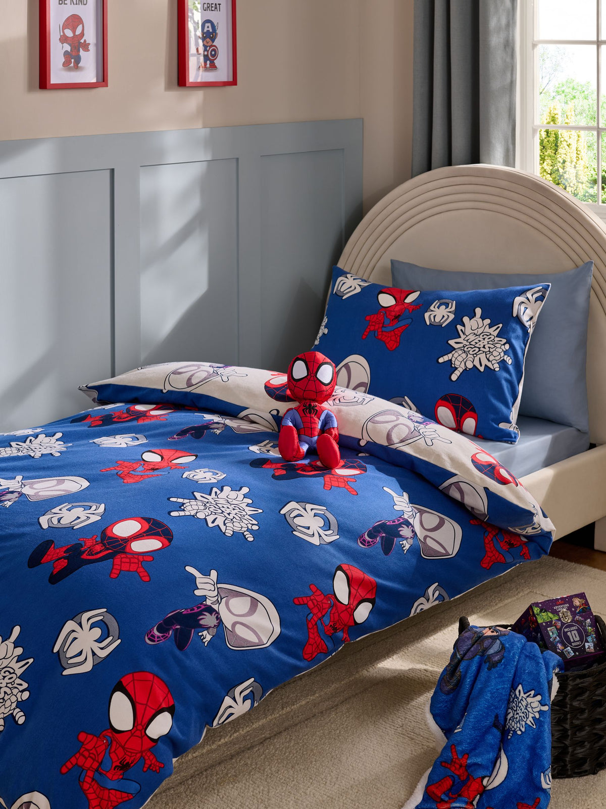 Spidey and Friends supersoft brushed cotton duvet cover and pillowcase set (British brand)