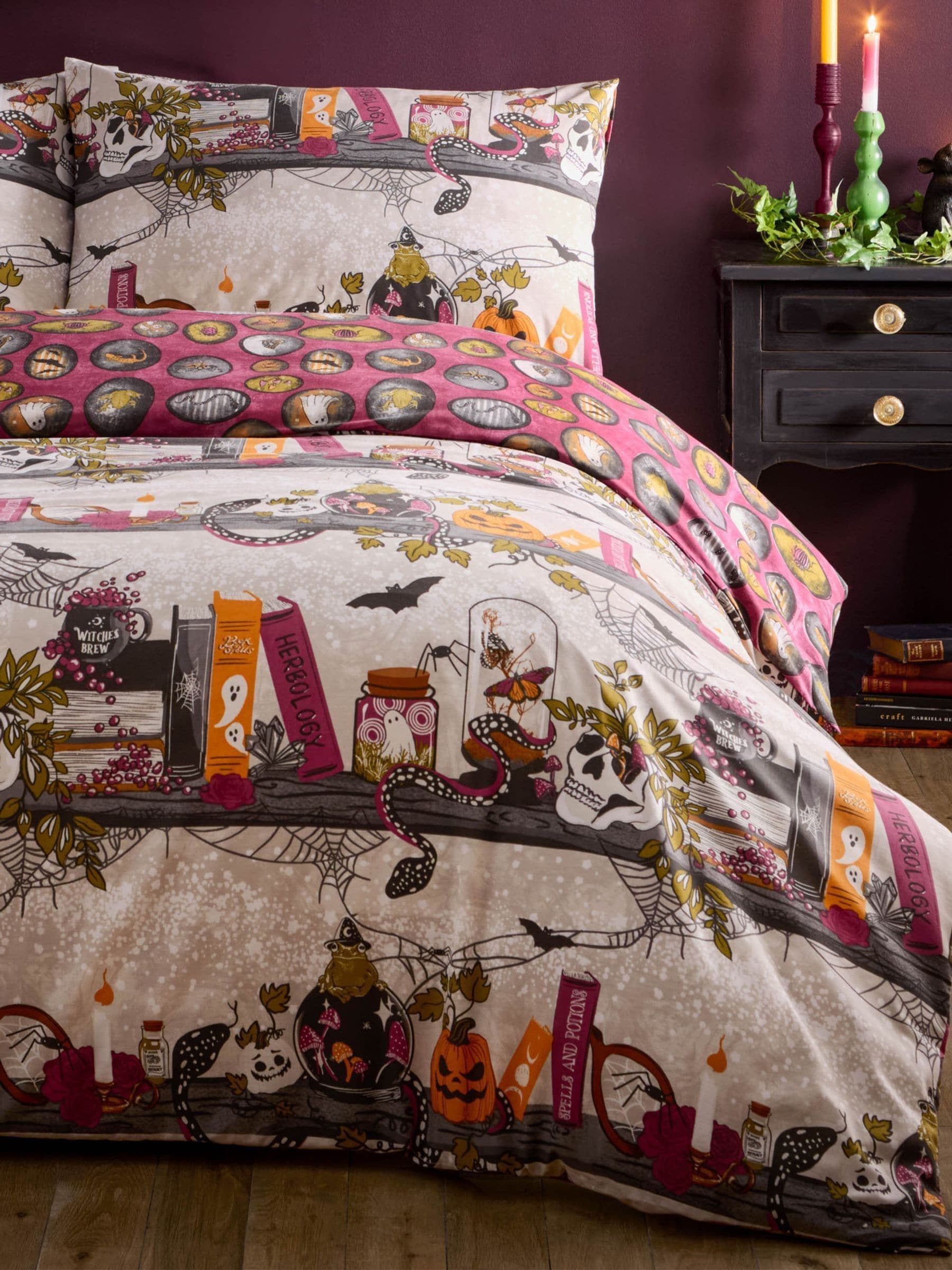 Witchy Tales reversible duvet cover and pillowcase set - British product