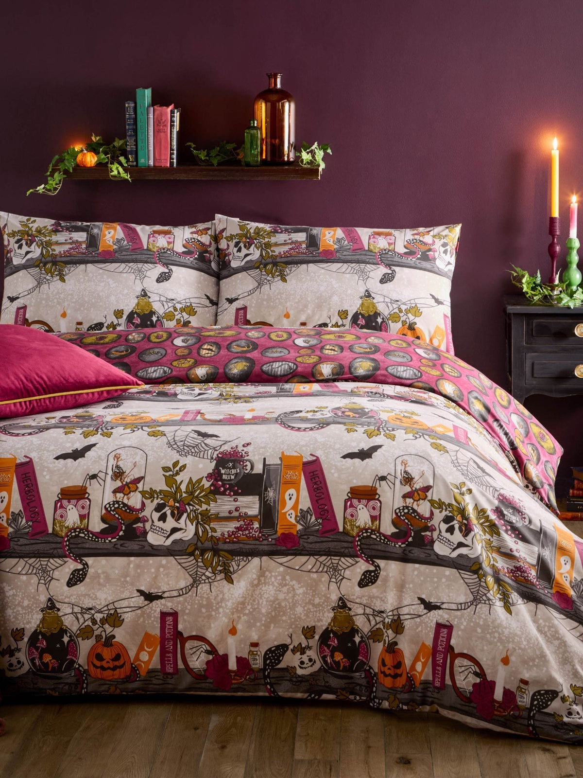 Witchy Tales reversible duvet cover and pillowcase set - British product