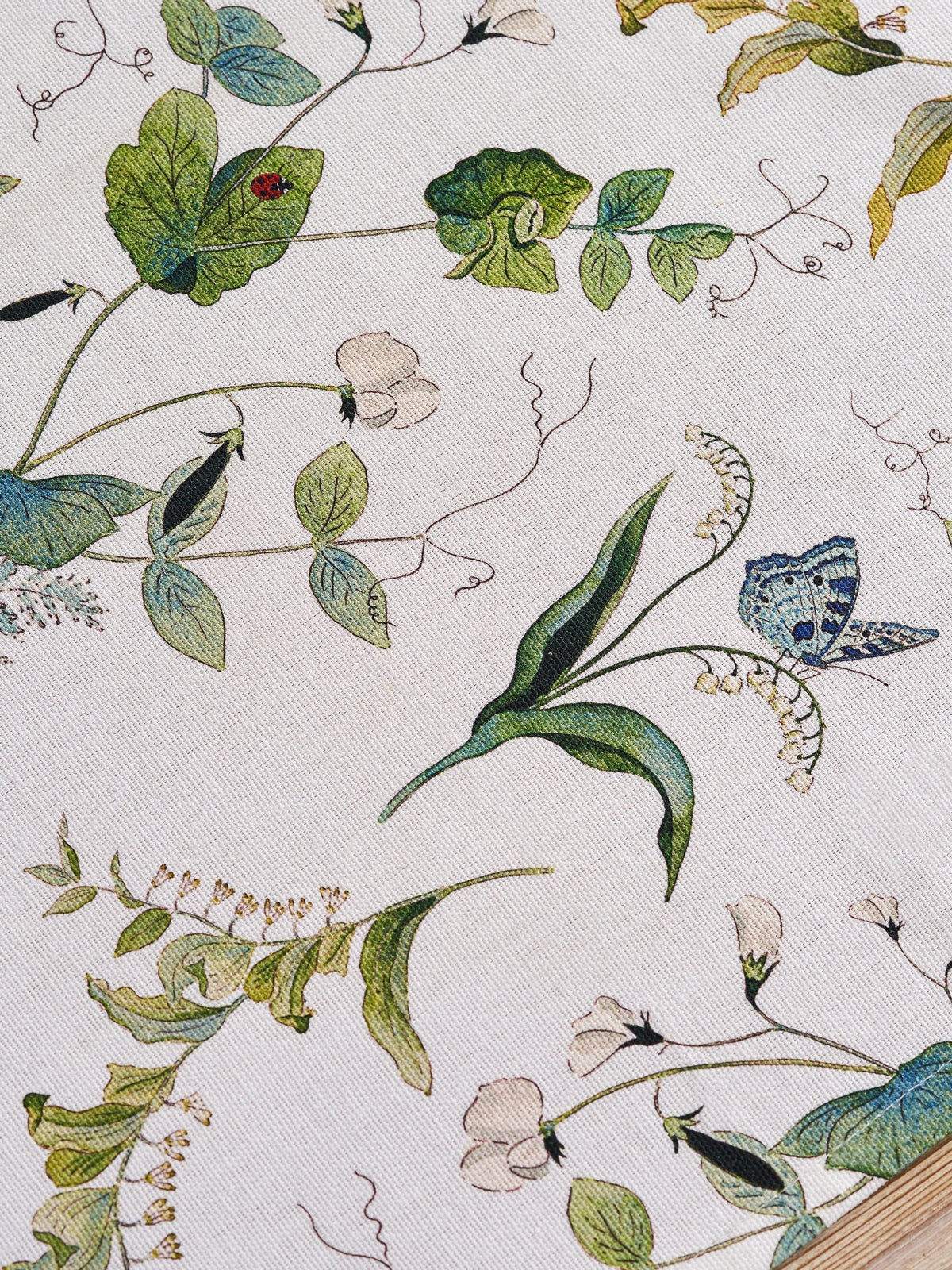 Sophie Allport Off White Wild Floral Print Cotton Table Runner
