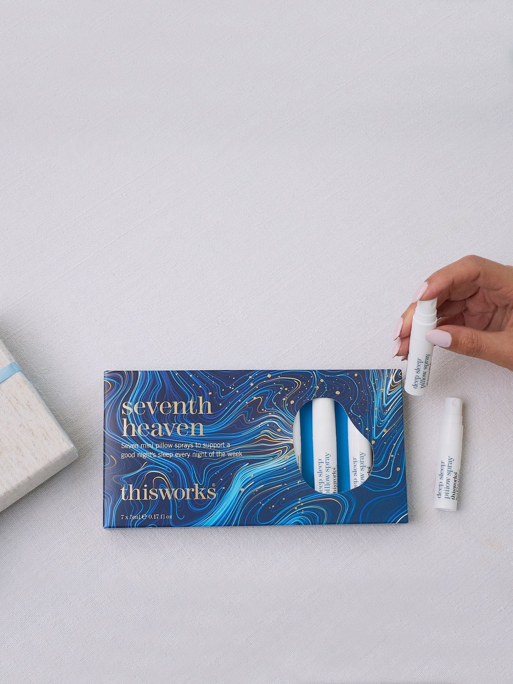 This Works Seventh Heaven Gift Set 7x5ml pillow spray (British brand)
