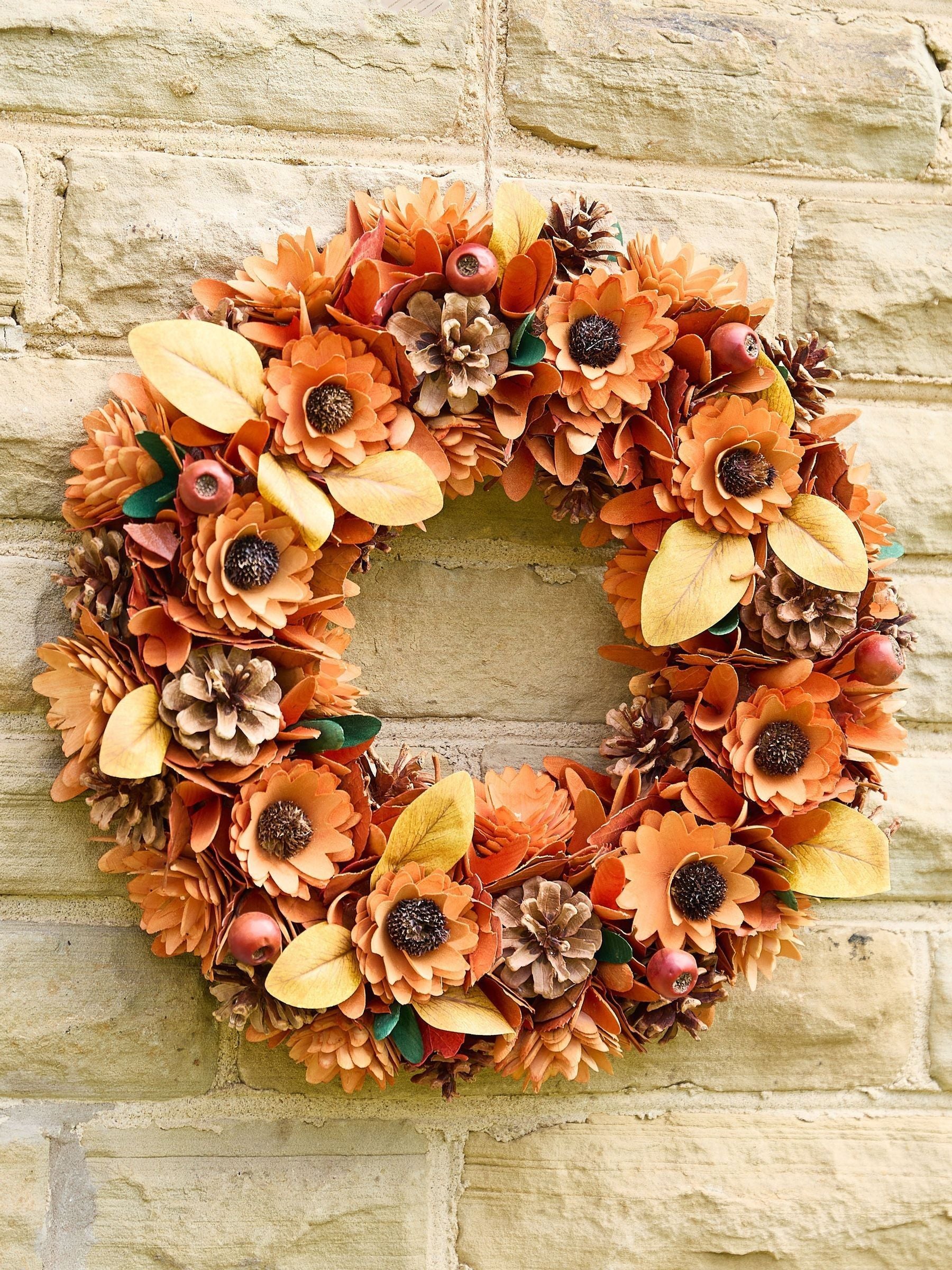 Dibor Autumn Wreath 43cm - British product
