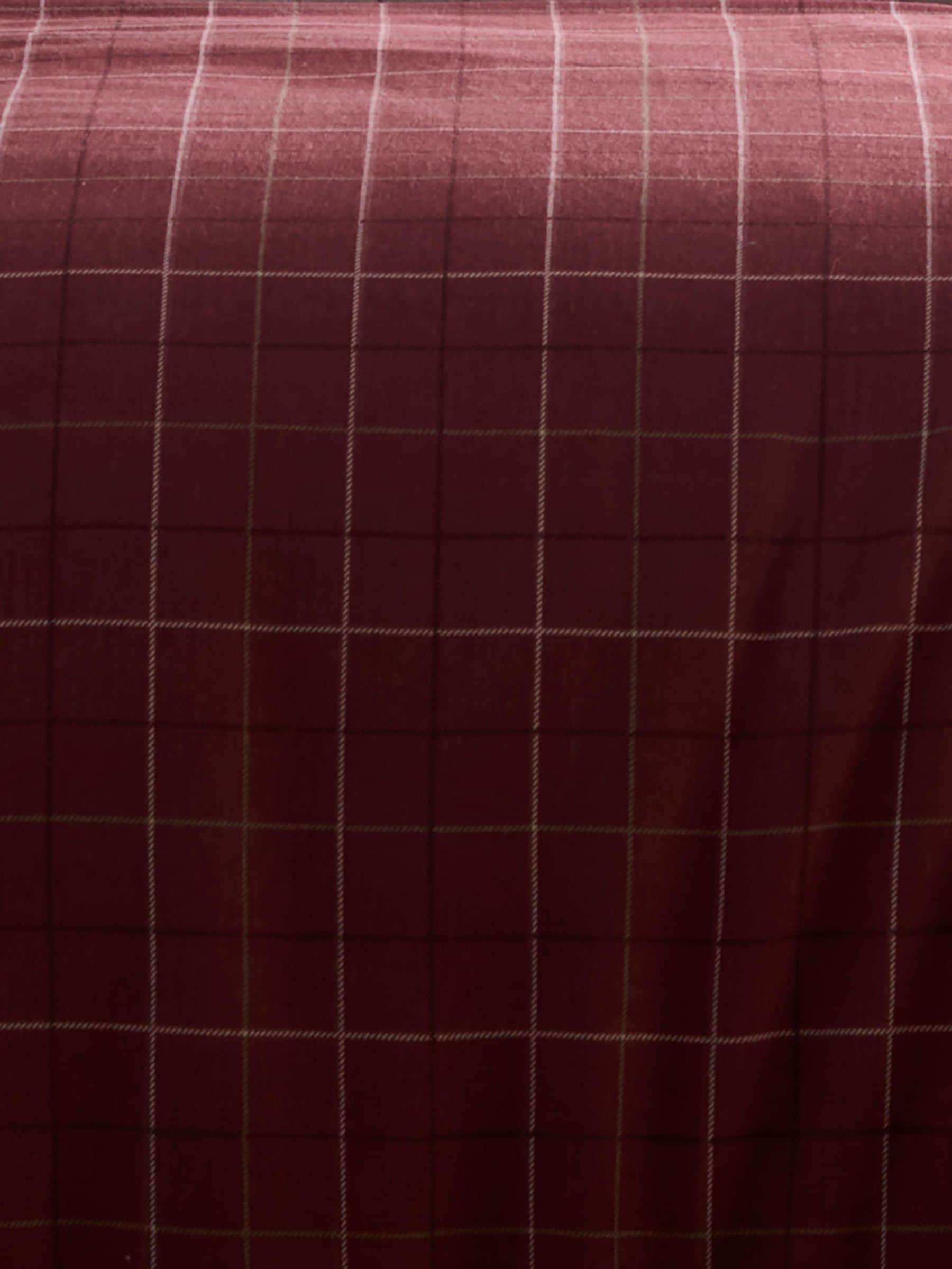 Dreams & Drapes Burgundy Wynn duvet cover set - British product