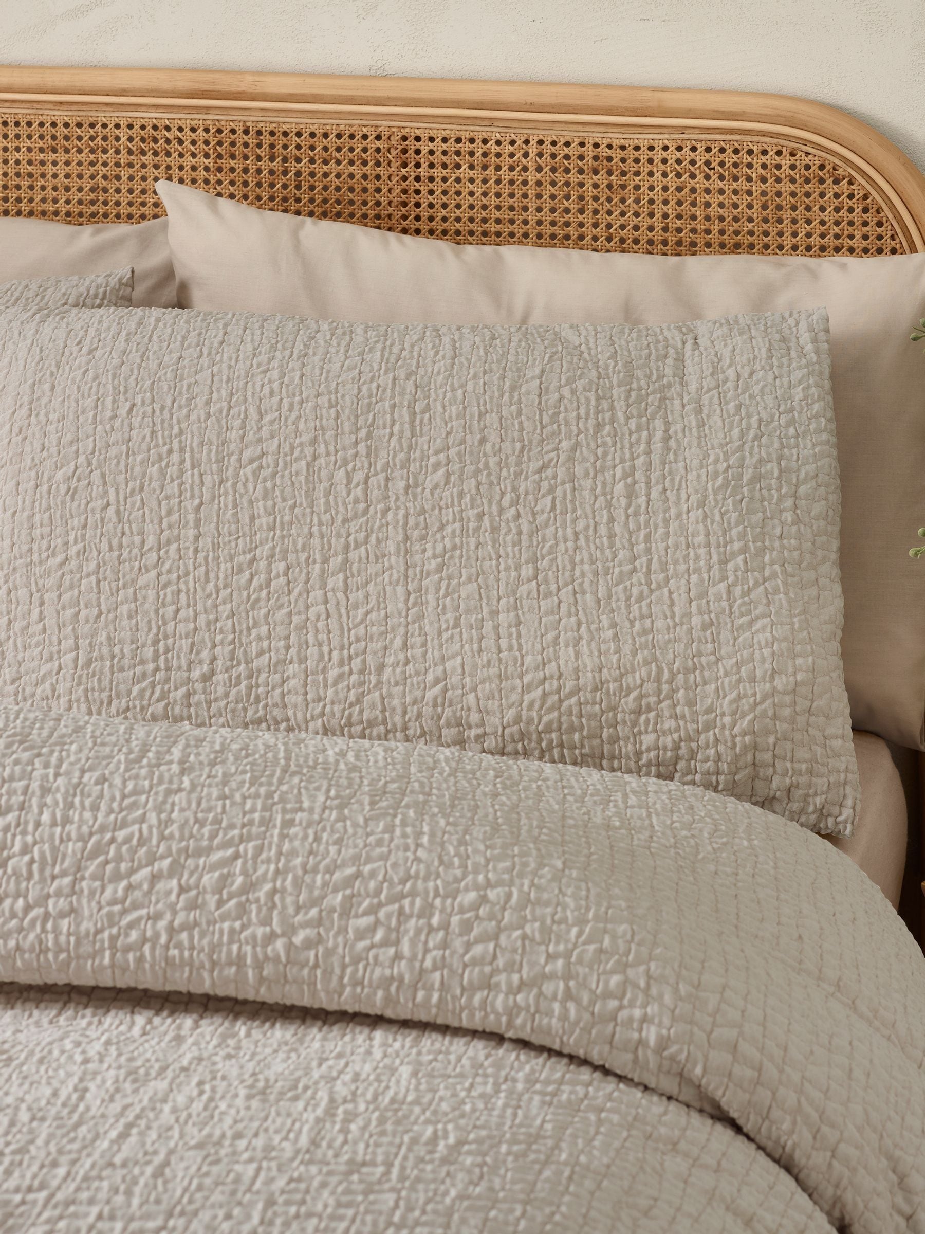 Catherine Lansfield natural crinkle seersucker duvet cover set - British product