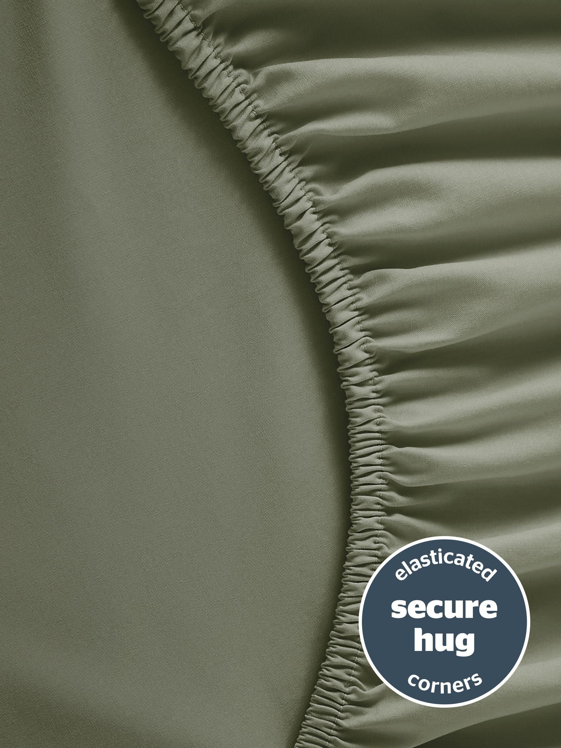 Silentnight Sage Fitted Sheet 40cm extra deep (British brand)