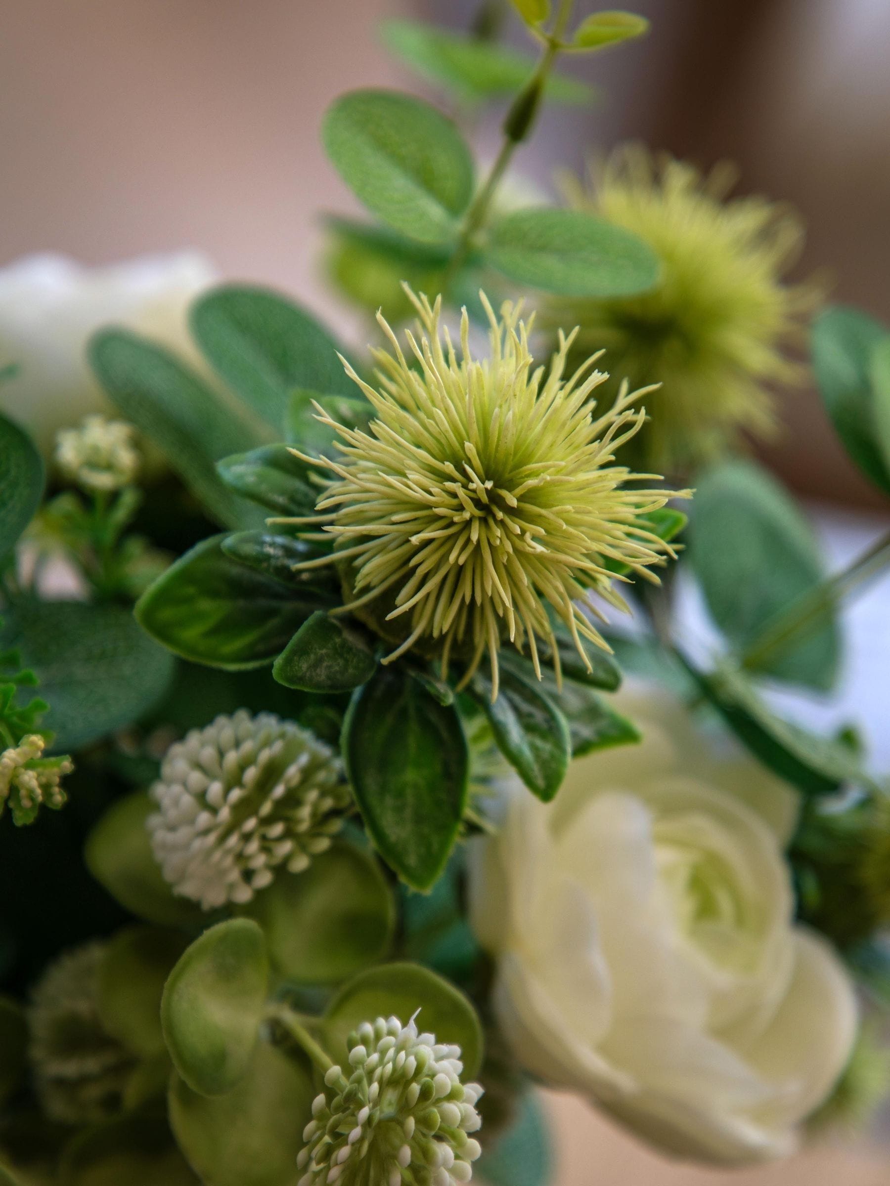 Gallery Home green natural rose and eucalyptus floral arrangement in glass vase, UK version