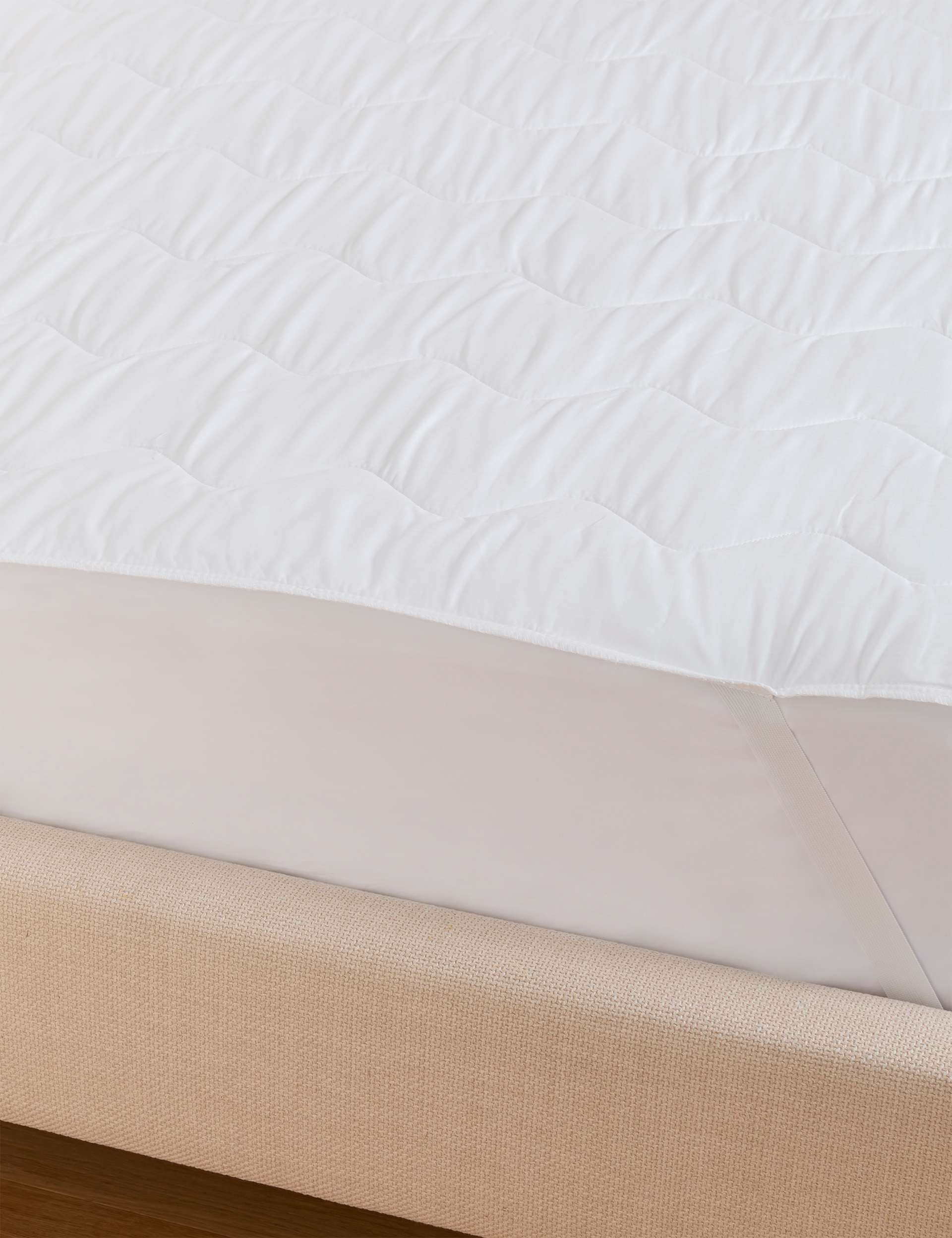Warm & Toasty extra deep mattress protector (British brand)