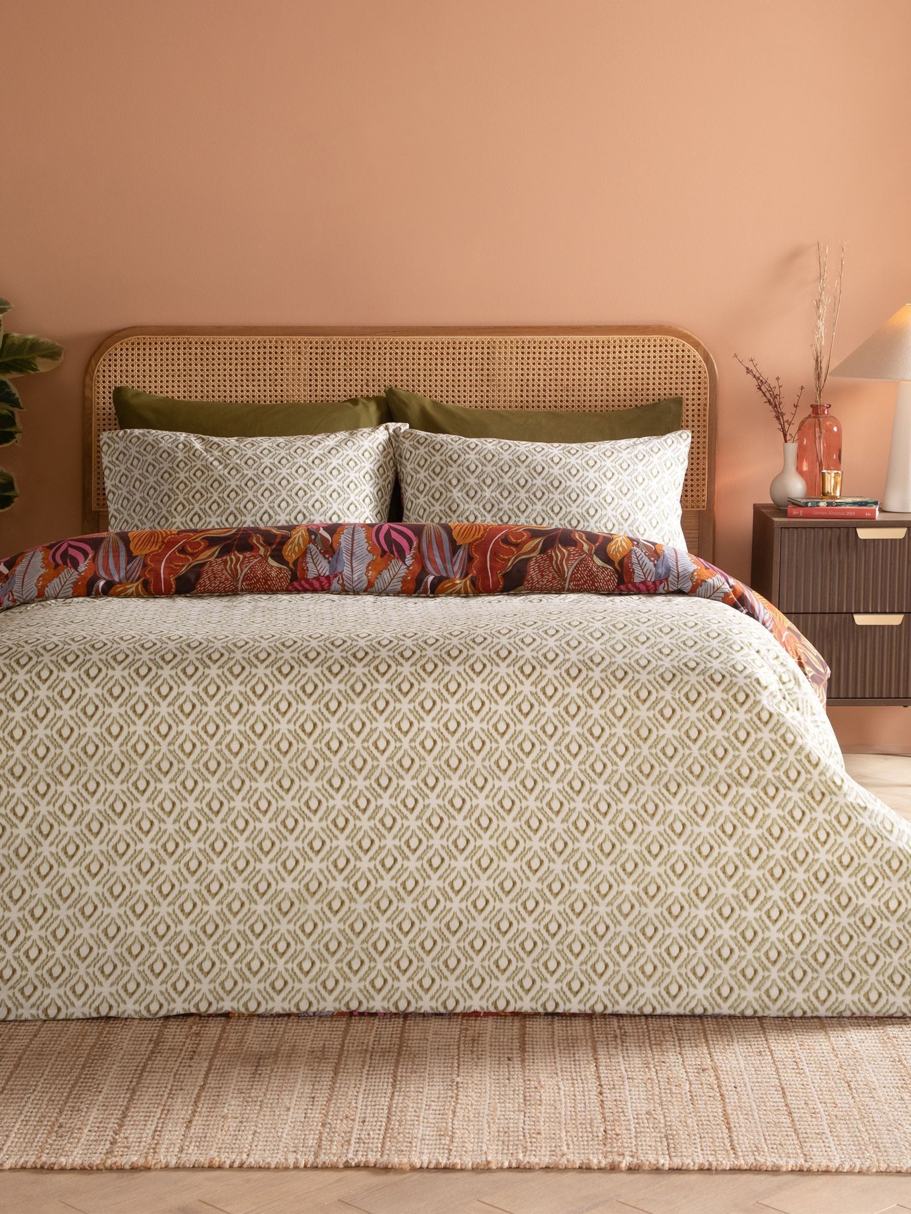 Copper glow Utopia reversible duvet cover and pillowcase set - British product