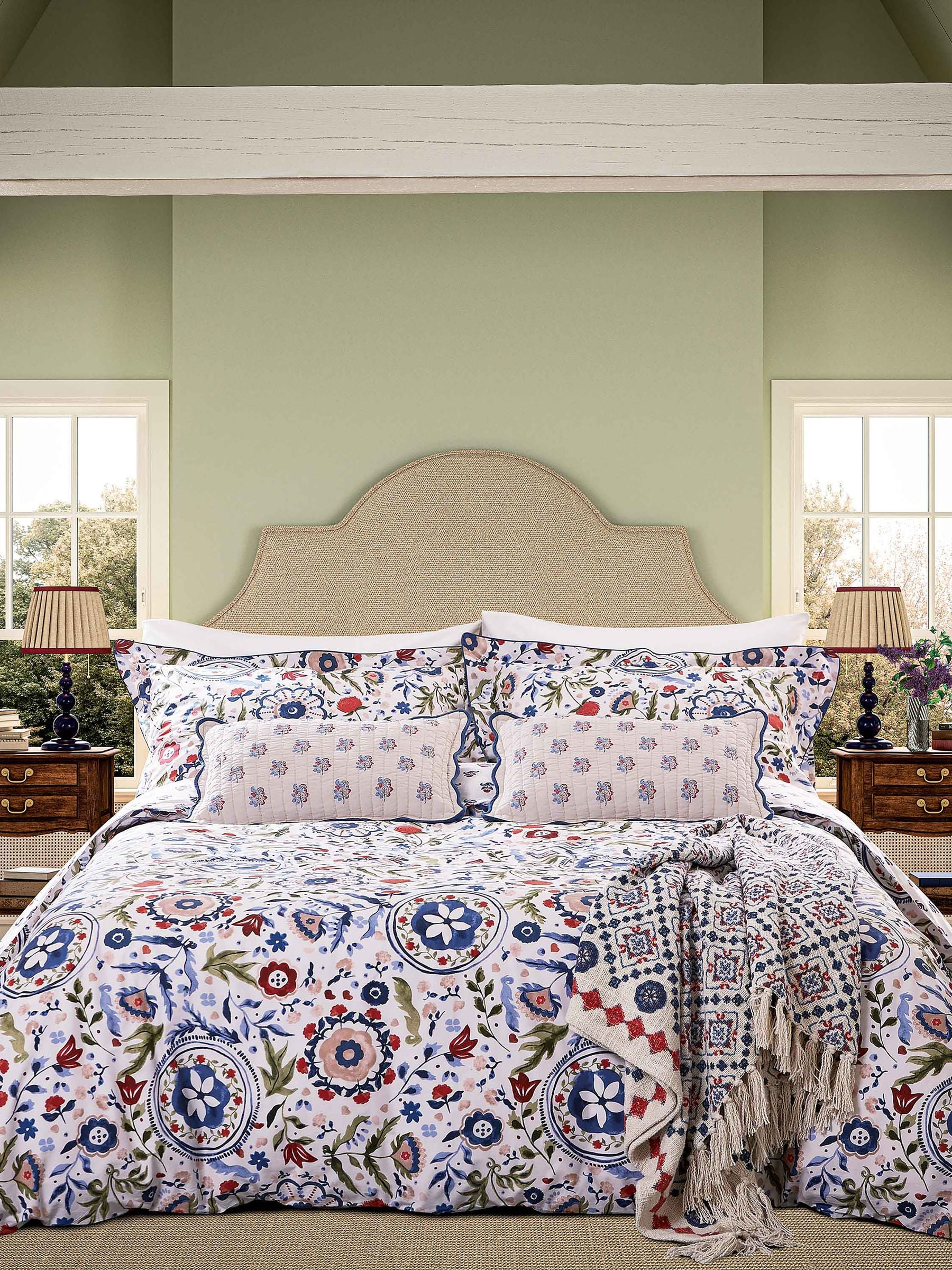 Joules Navy Multi Festival Flowers duvet cover and pillowcase set, UK version