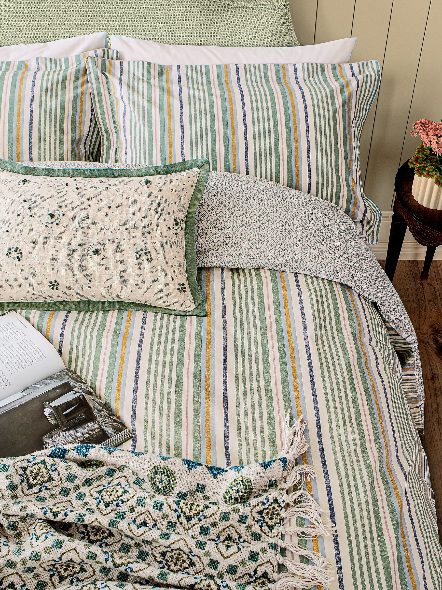 Joules Green Country Tiles Bed Set