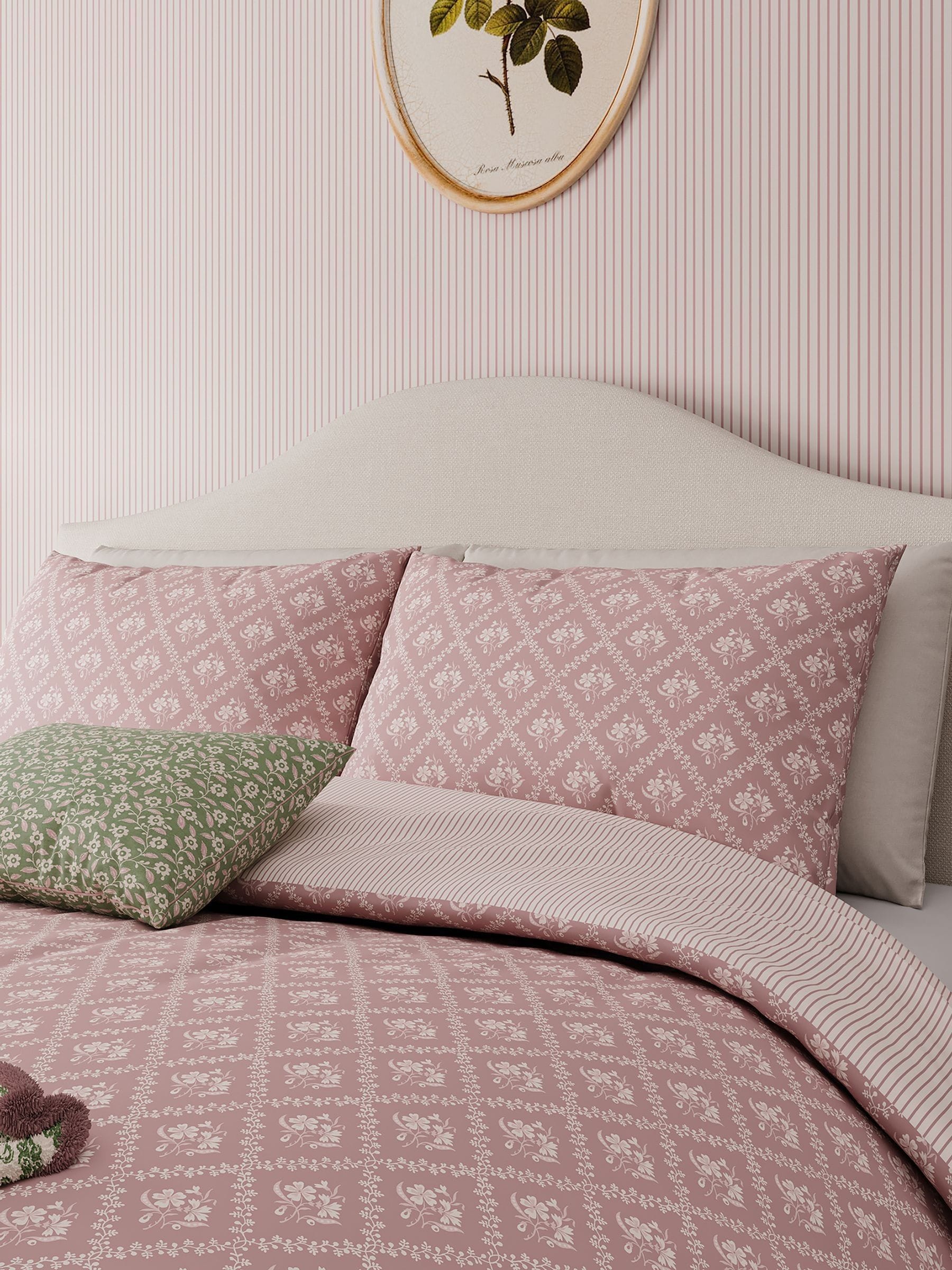 Helena Springfield Pink Meadow Posy 100% cotton duvet set, UK version