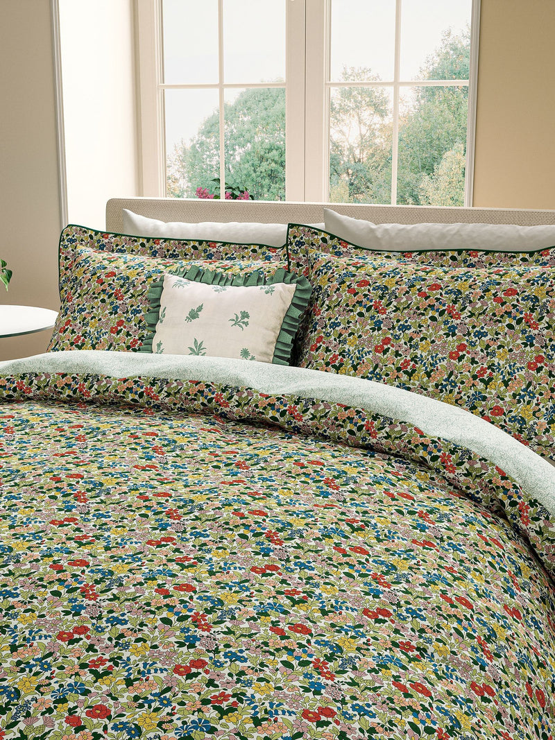 V&A Multi Blossom Harmony Duvet Set