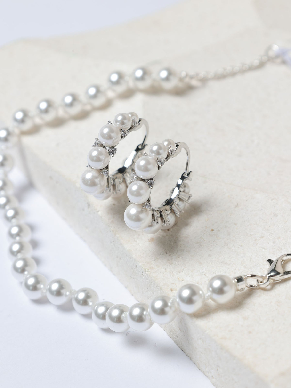 Silver Plated Knotted Pearl Effect Stretch Bracelet 8mm Width
